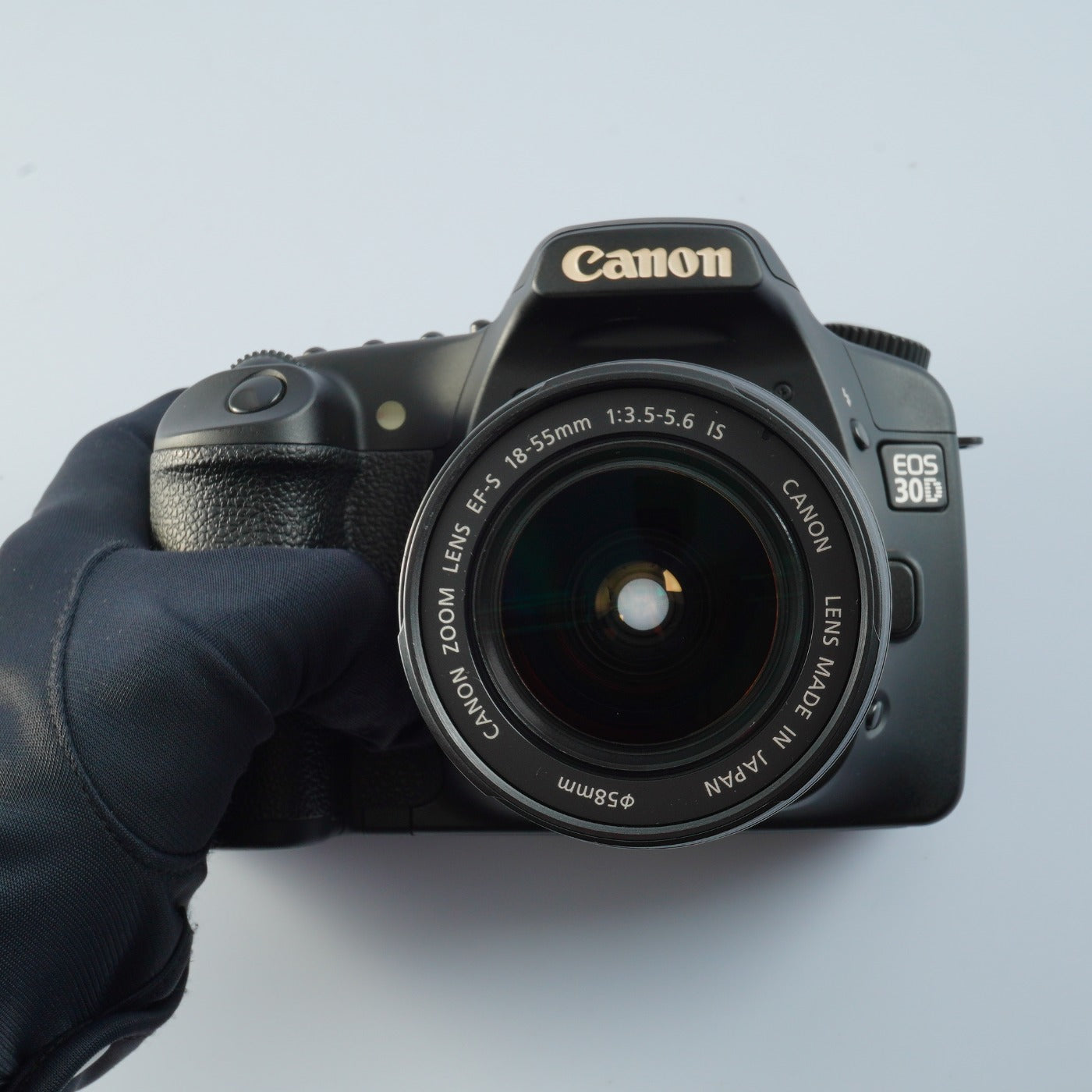 Canon EOS 30D + EF-S 18-55mm F/3.5-5.6 IS + CF 1GB デジタル一眼レフカメラ