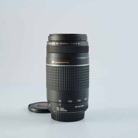 Canon EF 75-300mm F/4-5.6 Ⅲ USM  ズームレンズ