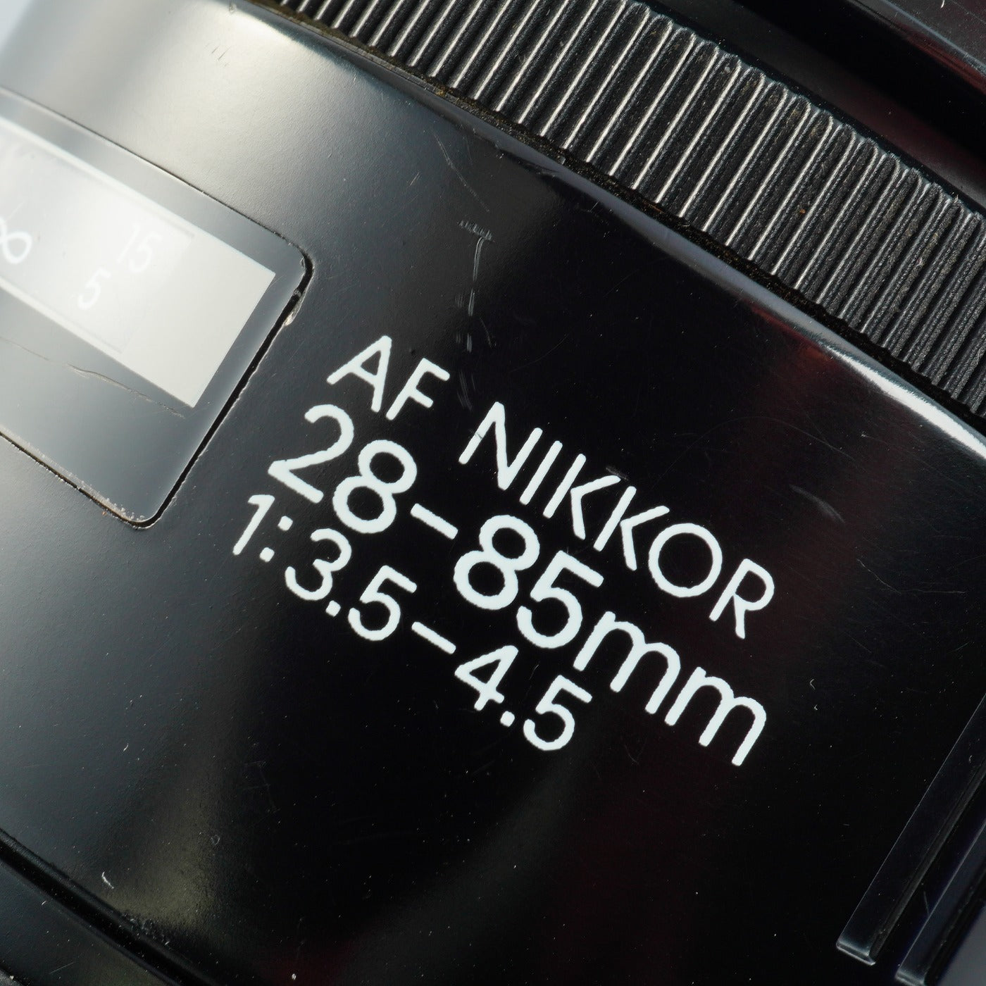 Nikon AF Nikkor 28-85mm f/3.5-4.5  ズームレンズ