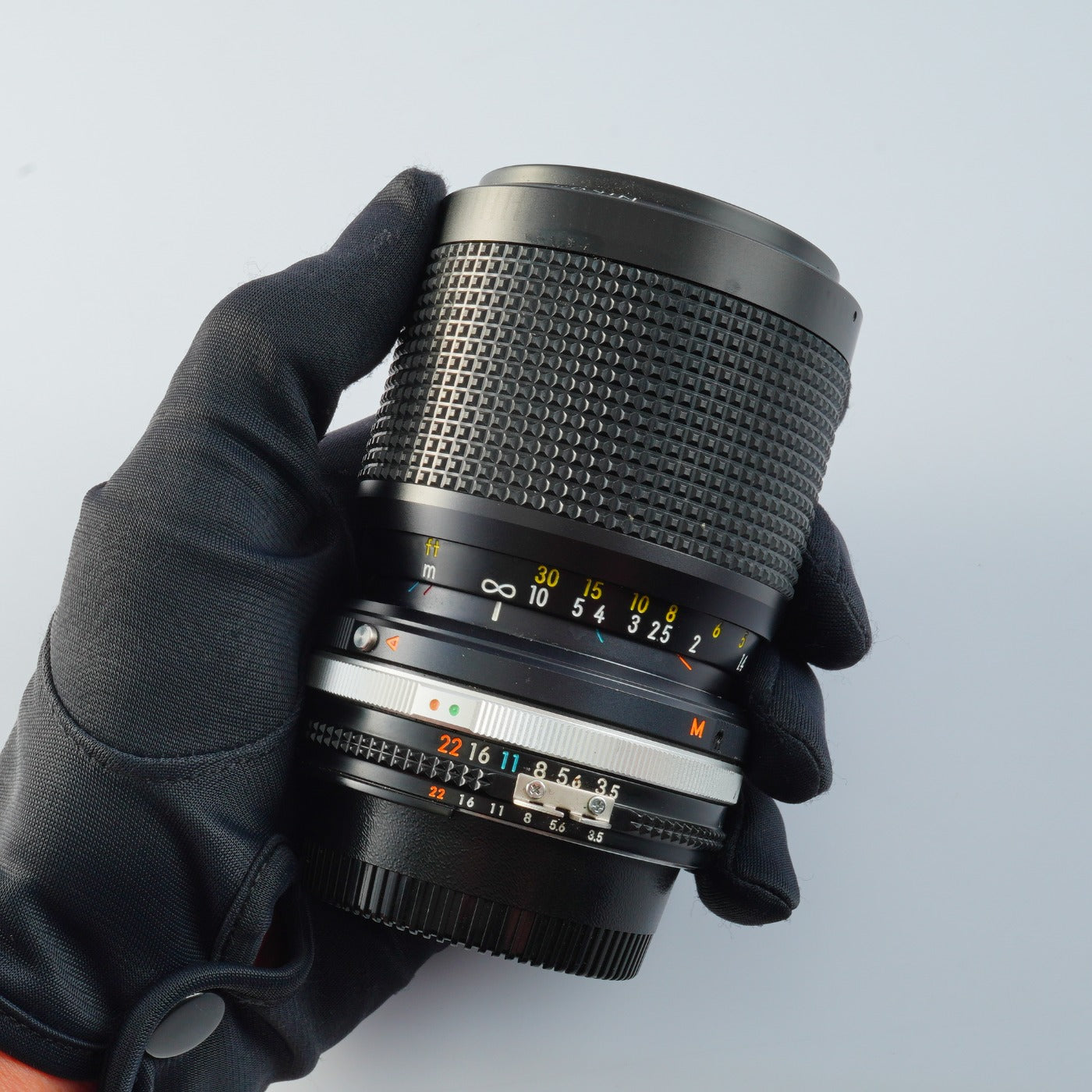Nikon Zoom Nikkor 35-105mm F3.5-4.5 Ai-s  ズームレンズ
