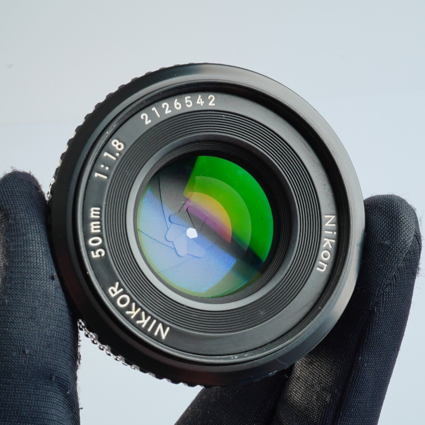 Nikon NIKKOR 50mm f/1.8 Ai-S  単焦点レンズ