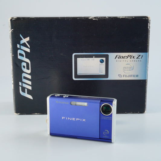 FUJIFILM Finepix Z1 + XD 64MB コンパクトデジタルカメラ