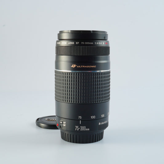 Canon EF 75-300mm F/4-5.6 Ⅲ USM  ズームレンズ