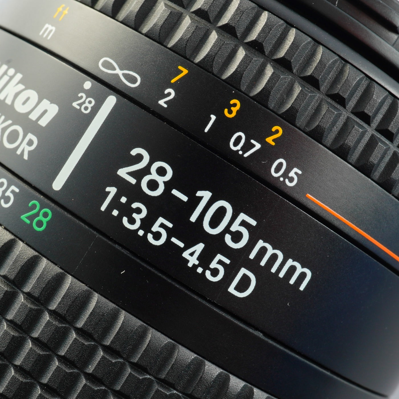 Nikon AF Nikkor 28-105mm F/3.5-4.5 D ズームレンズ