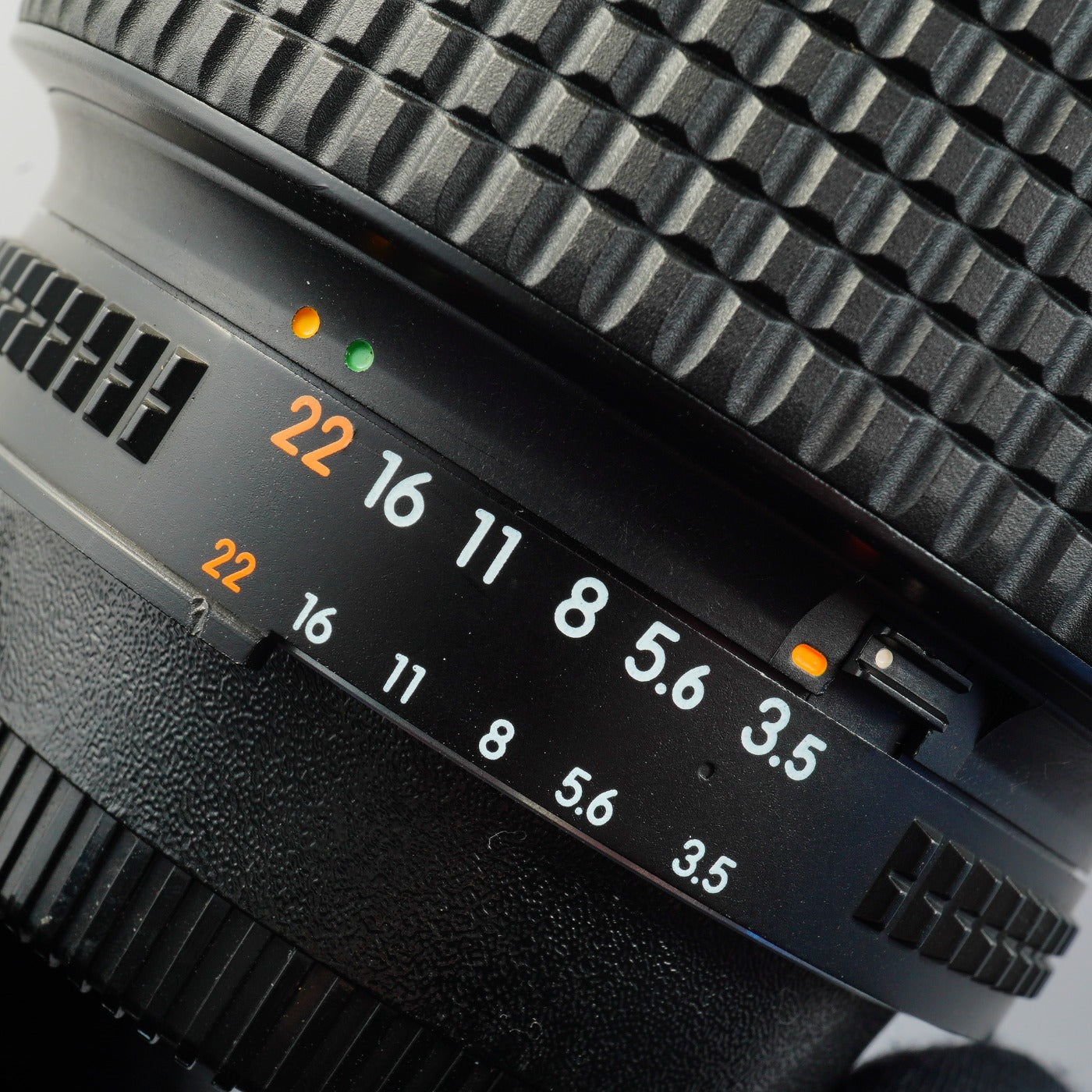 Nikon AF Nikkor 28-105mm F/3.5-4.5 D ズームレンズ