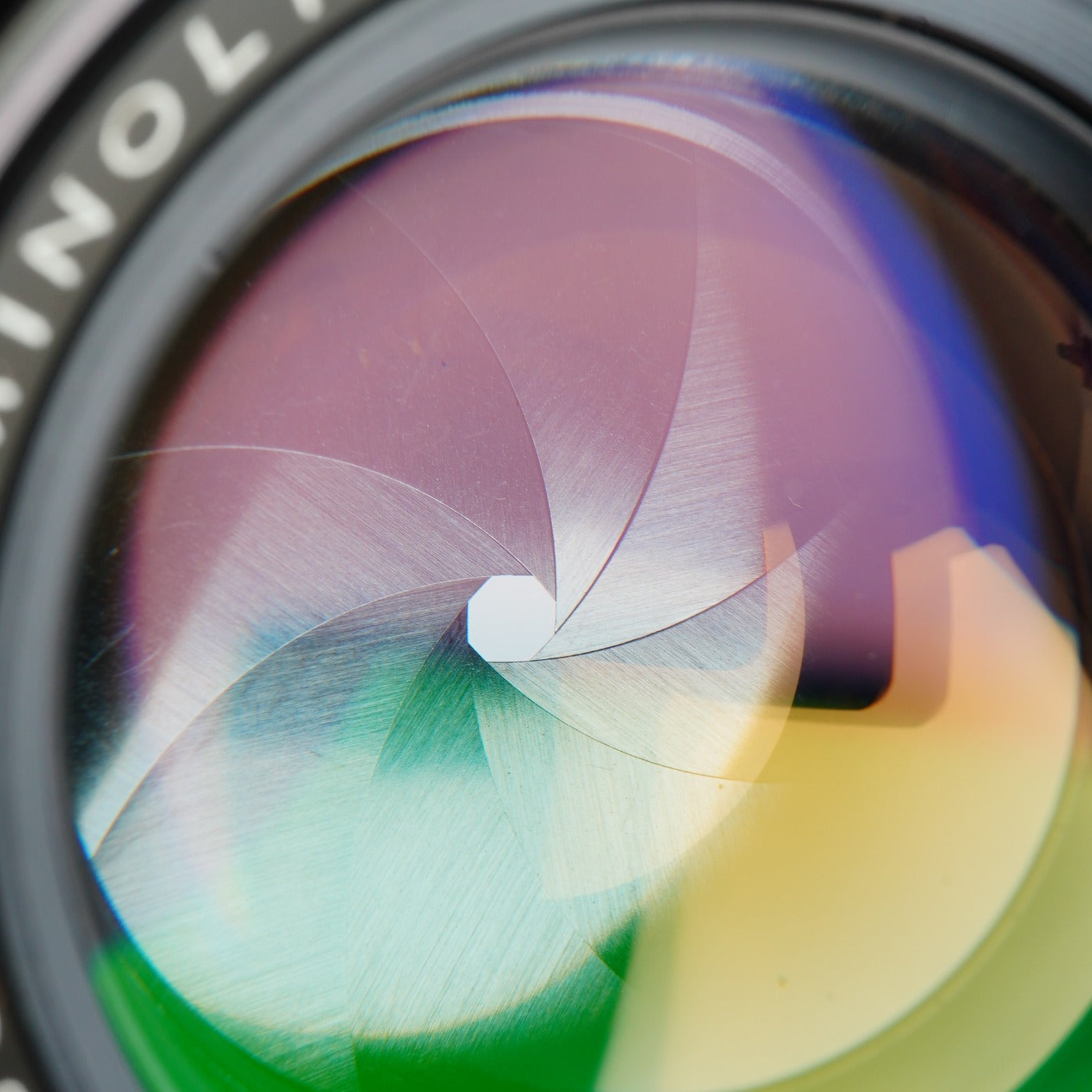 MINOLTA AUTO ROKKOR-PF 58mm F/1.4 Festbrennweitenobjektiv