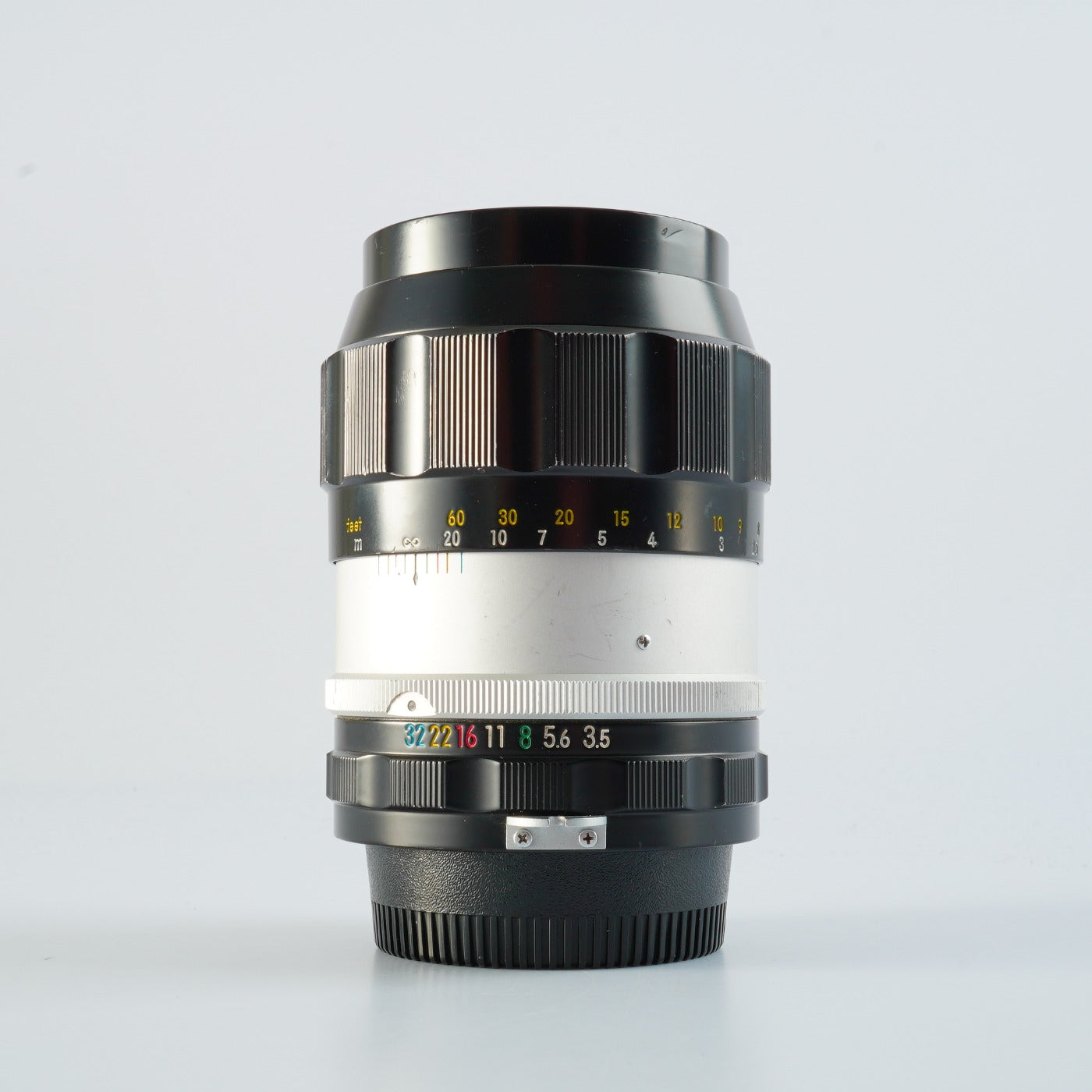 Nikon 非Ai Nikkor-Q.C Auto 135mm F/3.5 単焦点レンズ