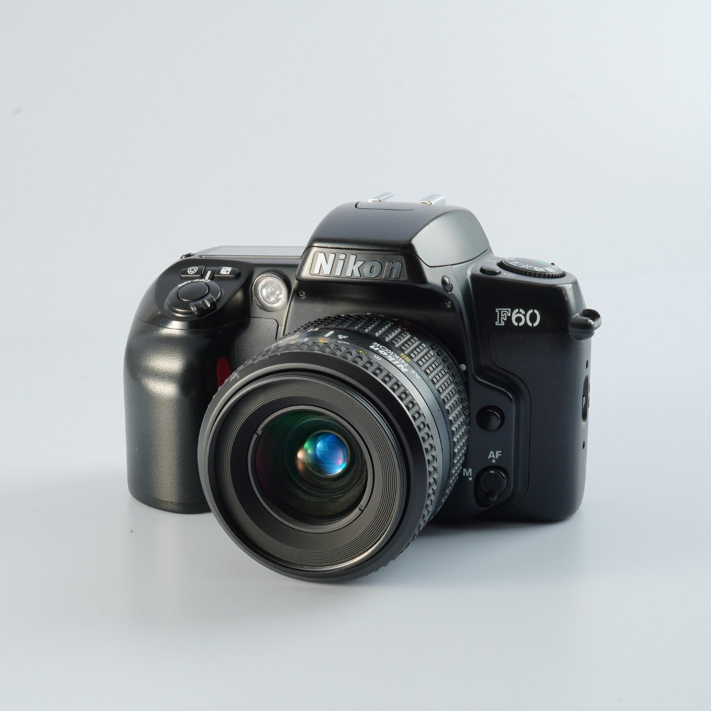 Nikon F60 (N60) + AF Nikkor 35-80mm F/4-5.6D AF フィルム一眼レフカメラ