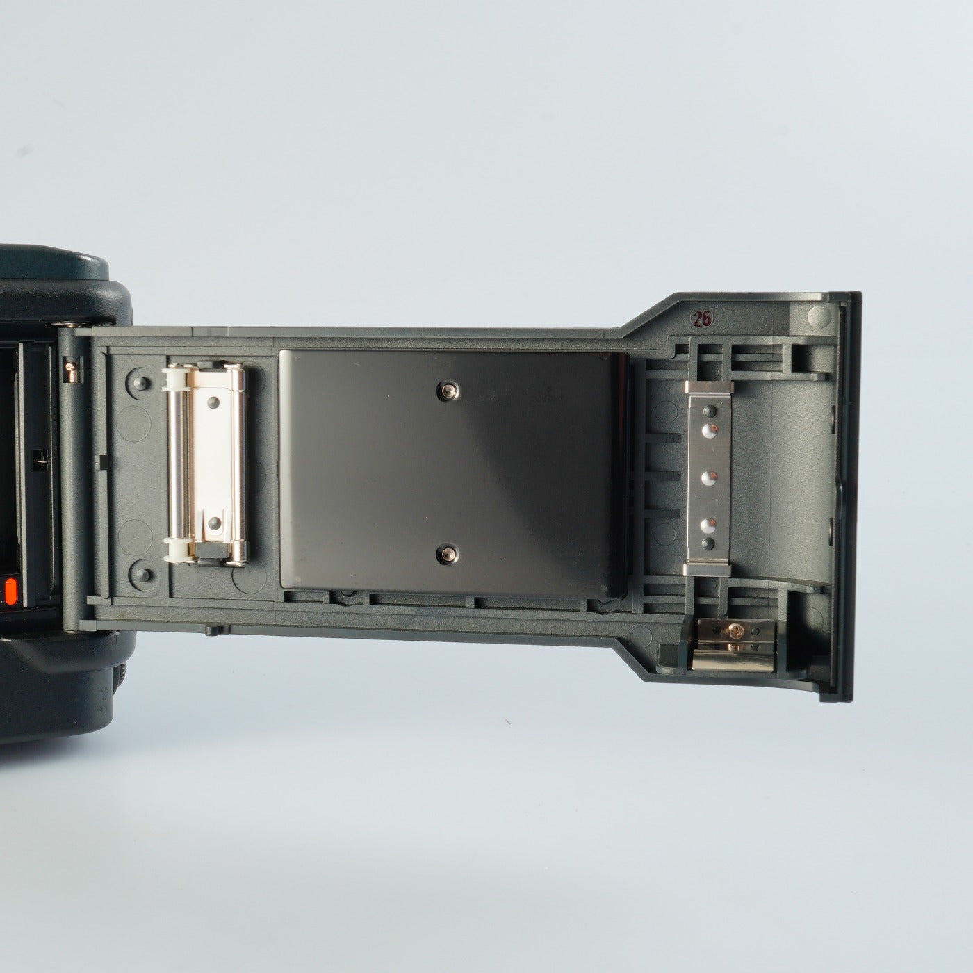 Canon T80 + Canon FD 50mm F/1.8 + SPEEDLITE 277T MF Film SLR