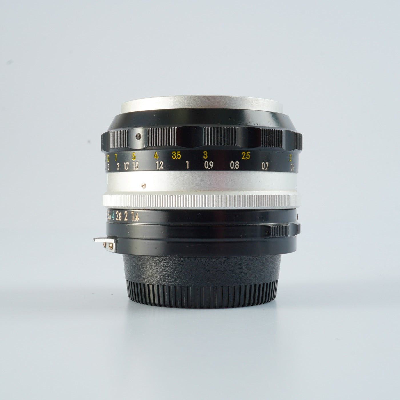 Nikon Nikkor-S Auto 50mm F/1.4 非Ai 単焦点レンズ