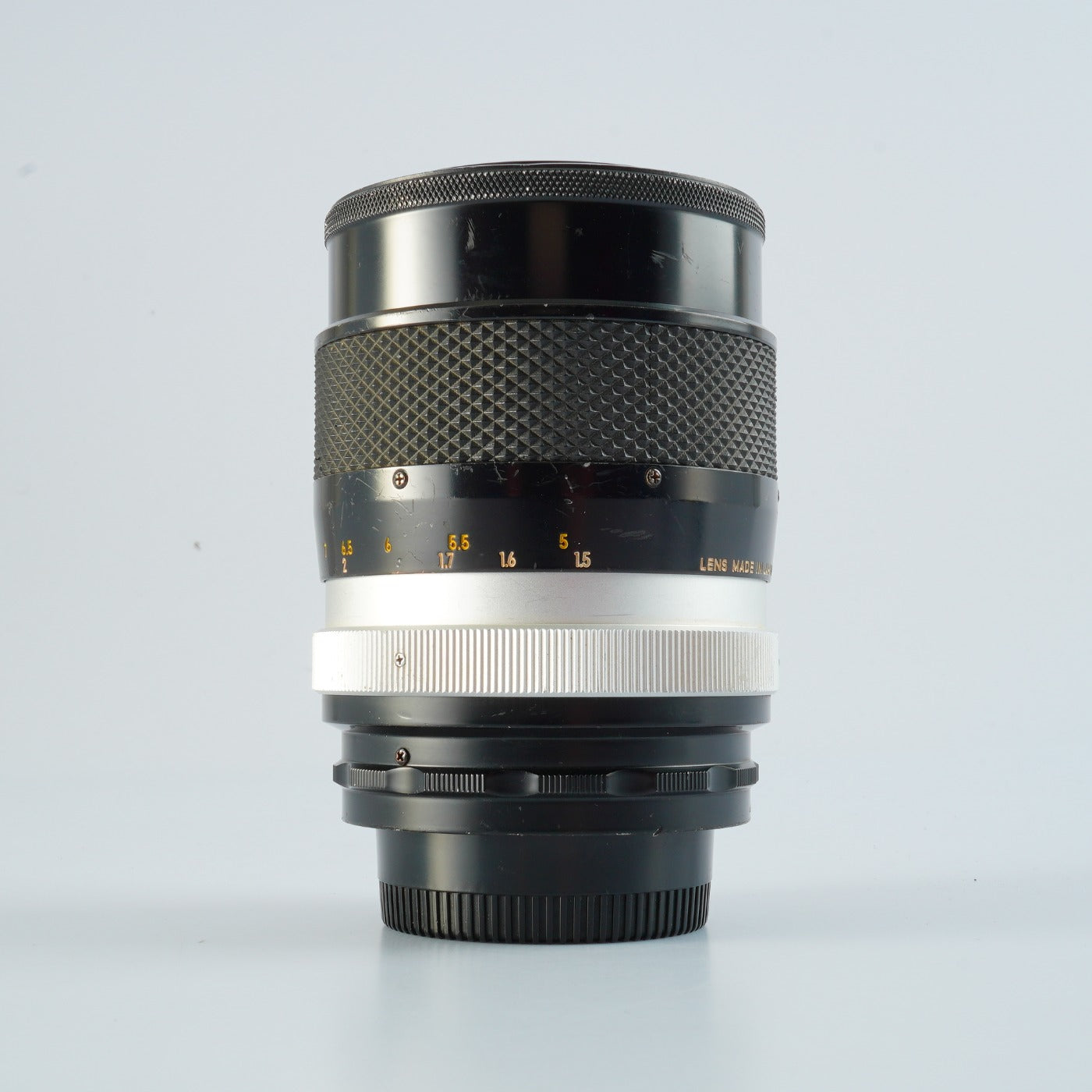 Nikon NIKKOR-Q.C auto 135mm F/2.8 非Ai 単焦点レンズ