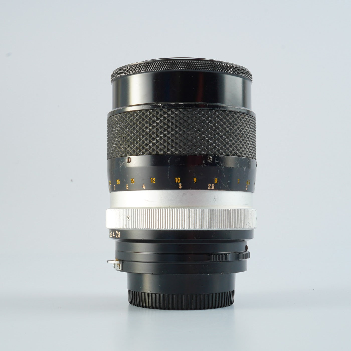 Nikon NIKKOR-Q.C auto 135mm F/2.8 非Ai 単焦点レンズ