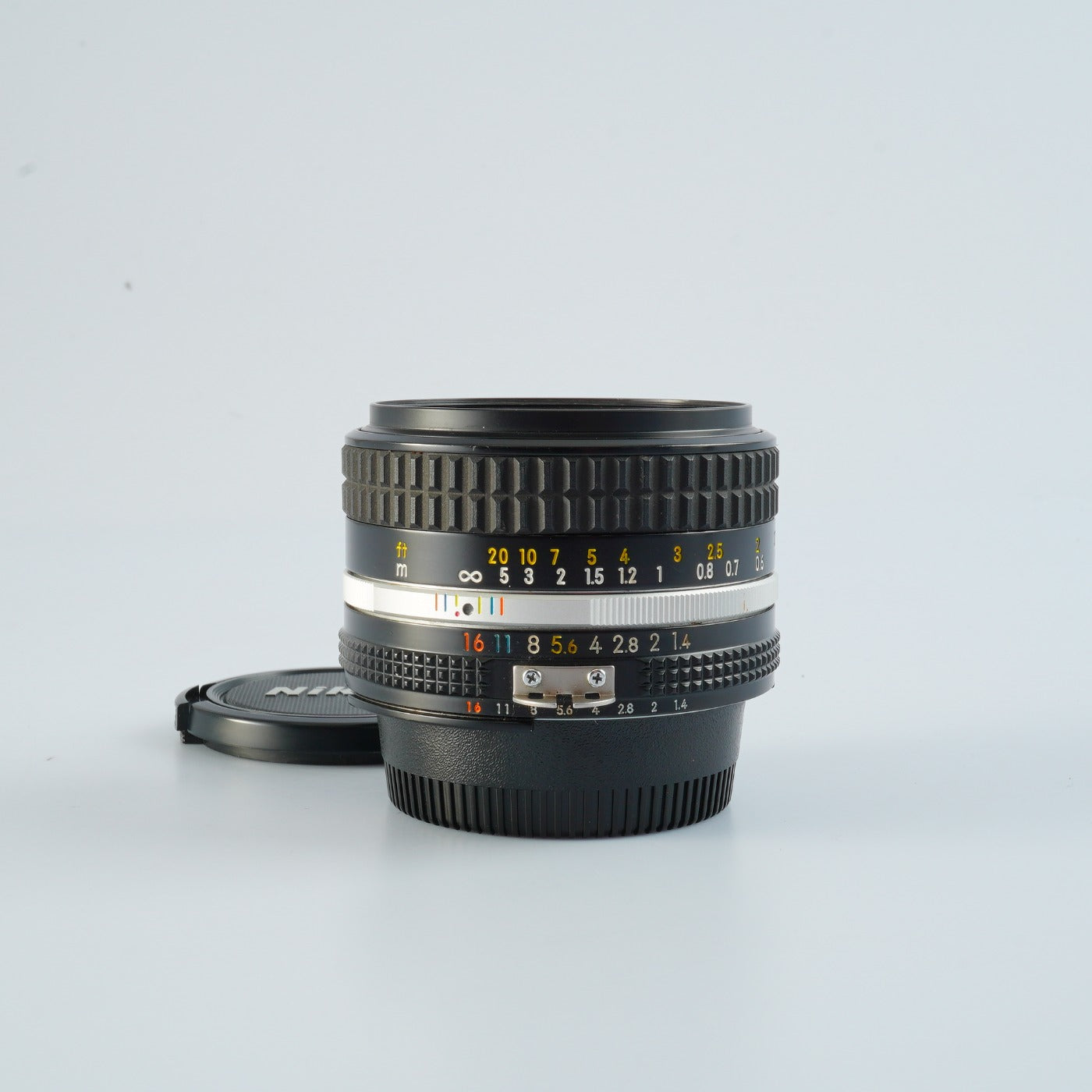 Nikon Ai-S NIKKOR 50mm F/1.4 単焦点レンズ