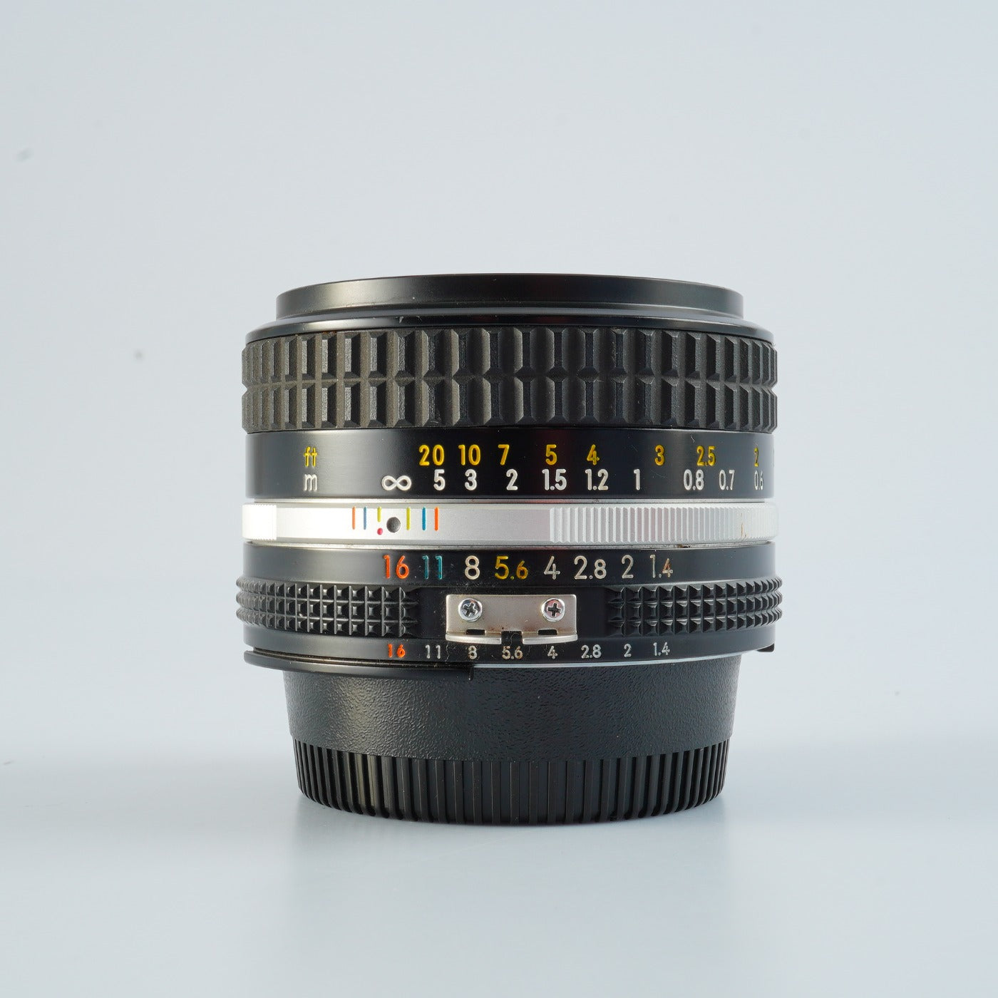 Nikon Ai-S NIKKOR 50mm F/1.4 単焦点レンズ