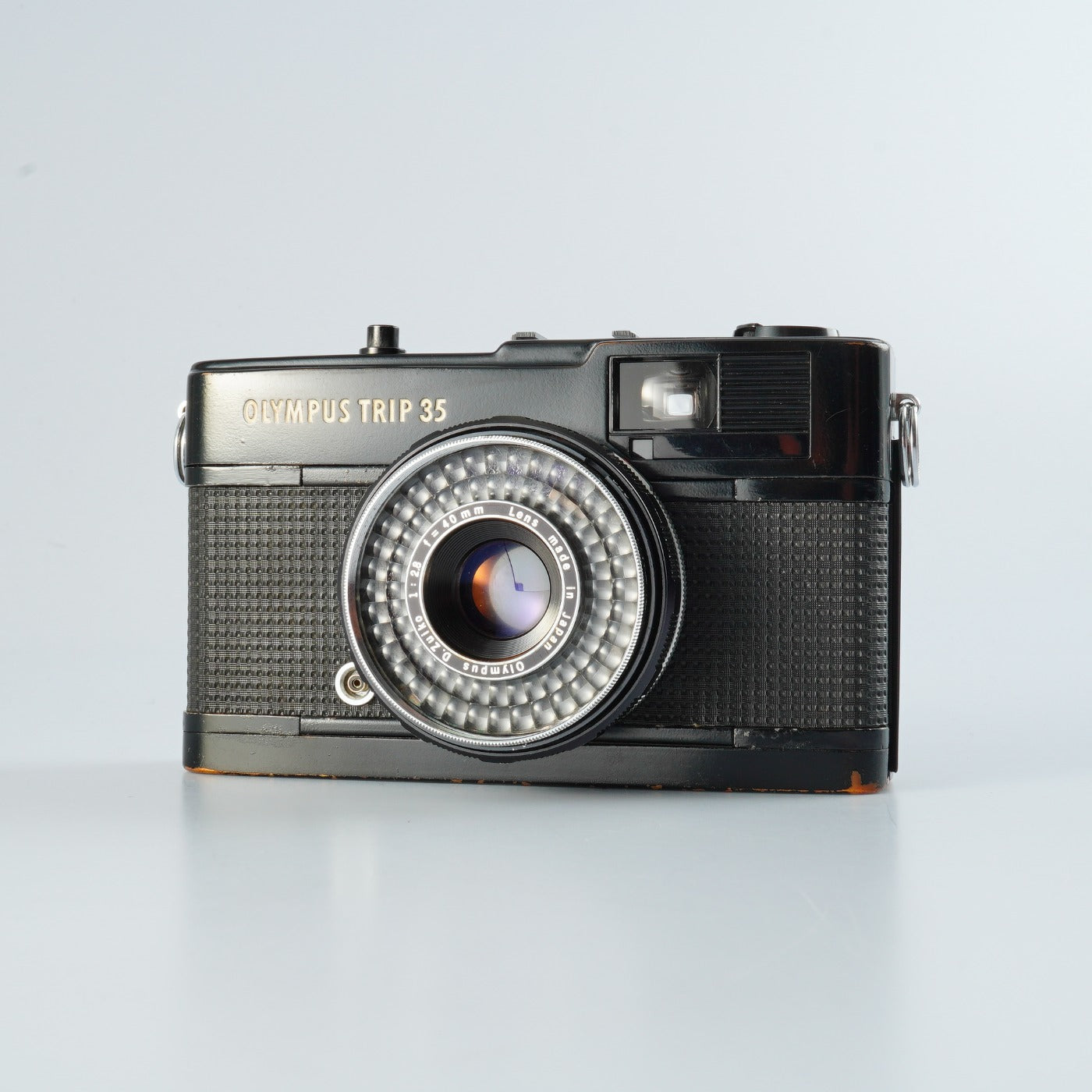 [Gewartet] OLYMPUS TRIP 35 40mm F/2.8 Schwarze Kompaktkamera