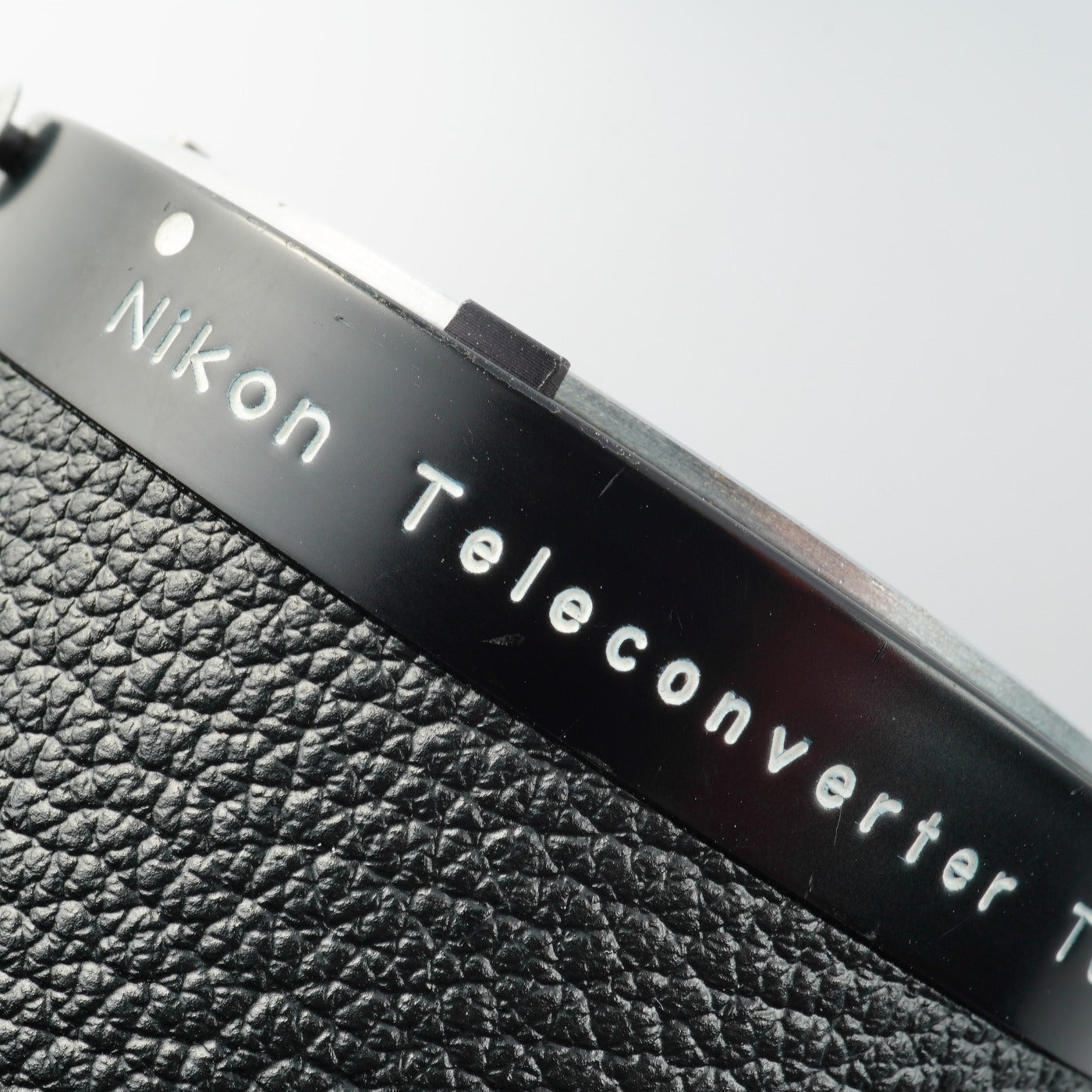 Nikon TC-200 2x Teleconverter テレコンバーター