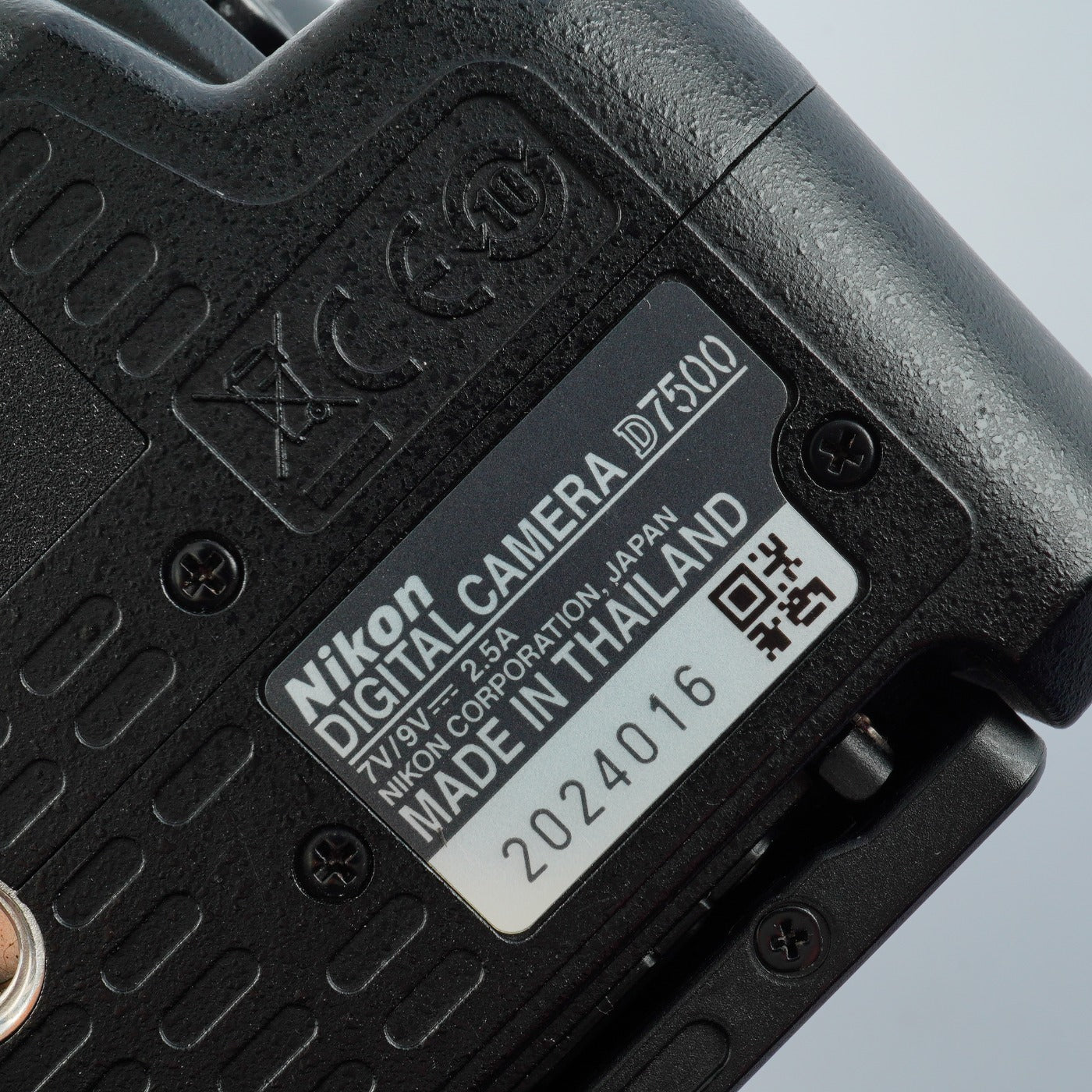 Nikon D7500 20.9MP [ 8,288 Shots ] デジタル一眼レフカメラ