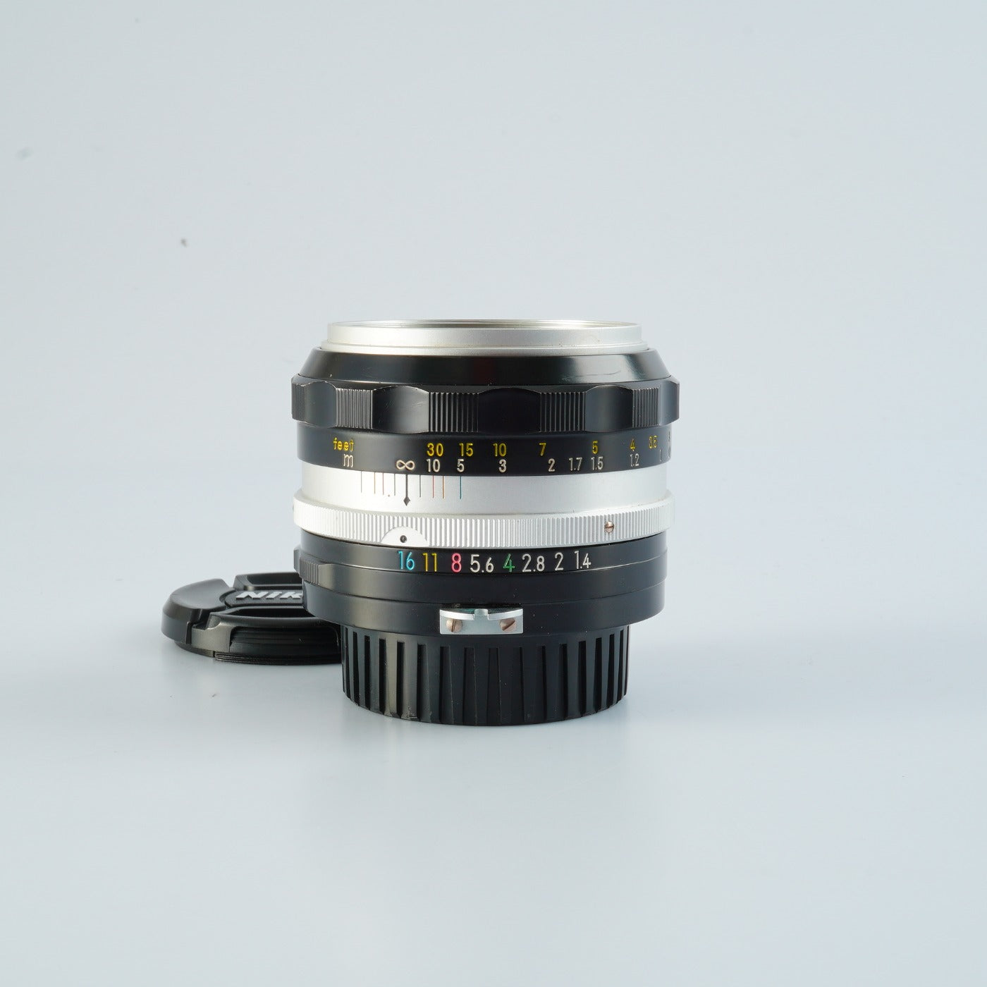 Nikon Nikkor-S Auto 50mm F/1.4 非Ai 単焦点レンズ