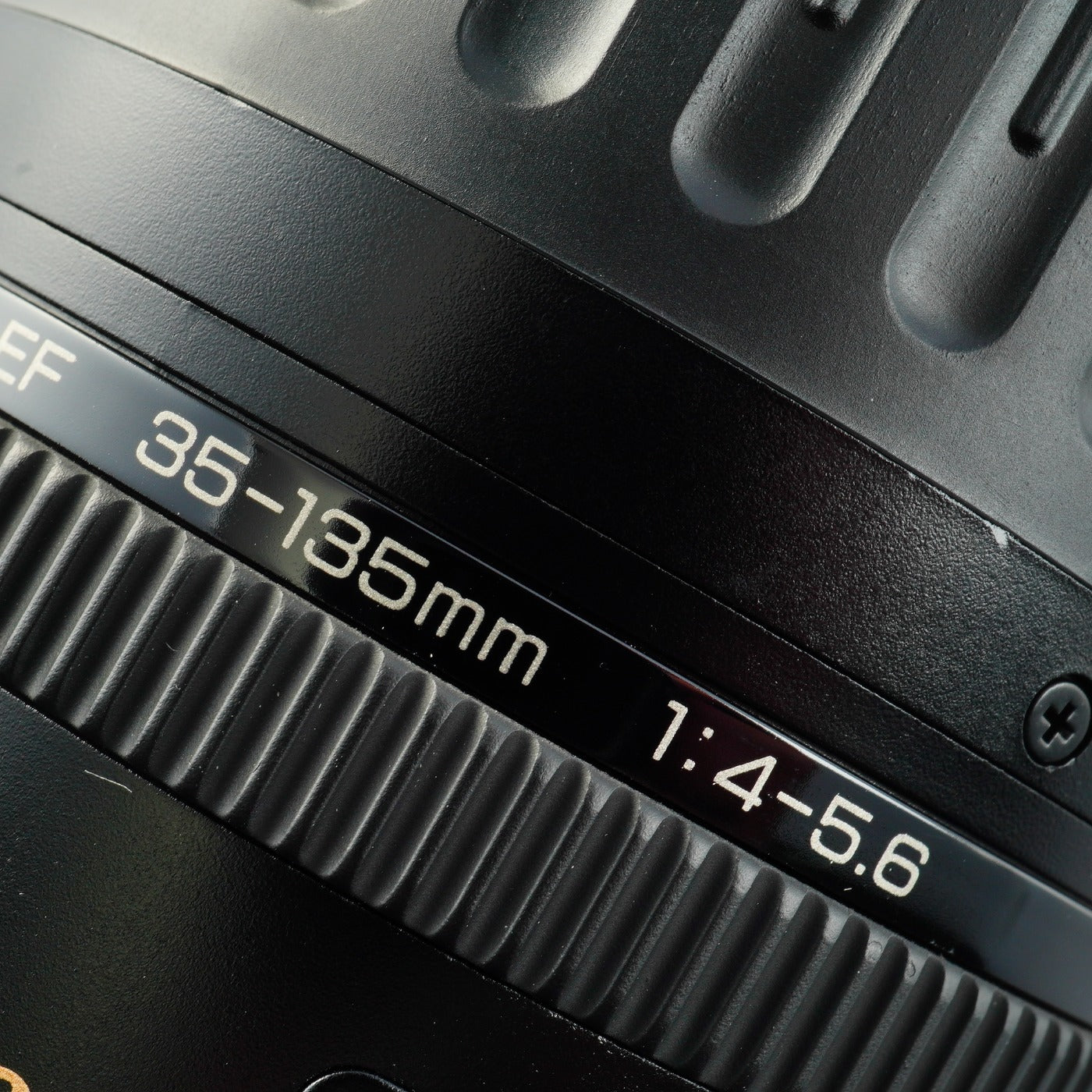 Canon EF 35-135mm F/4-5.6 USM ズームレンズ