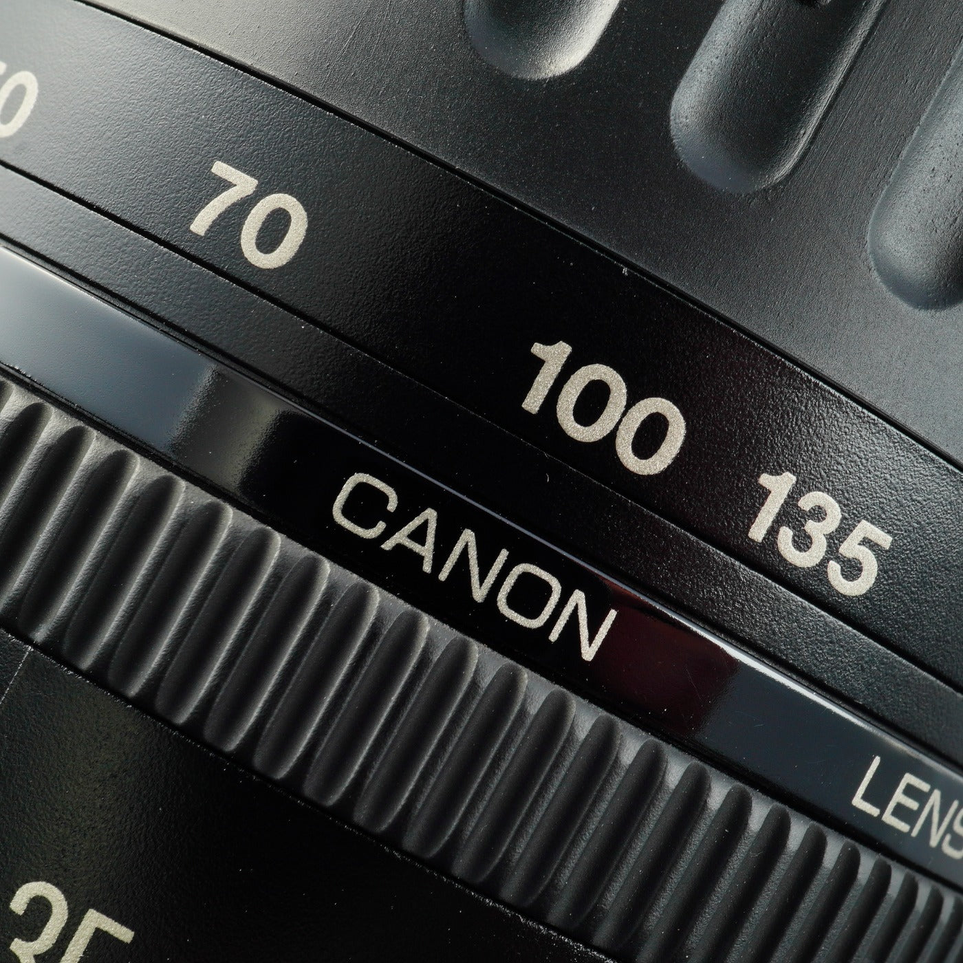 Canon EF 35-135mm F/4-5.6 USM ズームレンズ