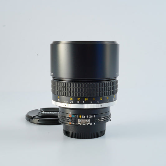 Nikon Ai-S NIKKOR 135mm F/2 単焦点レンズ