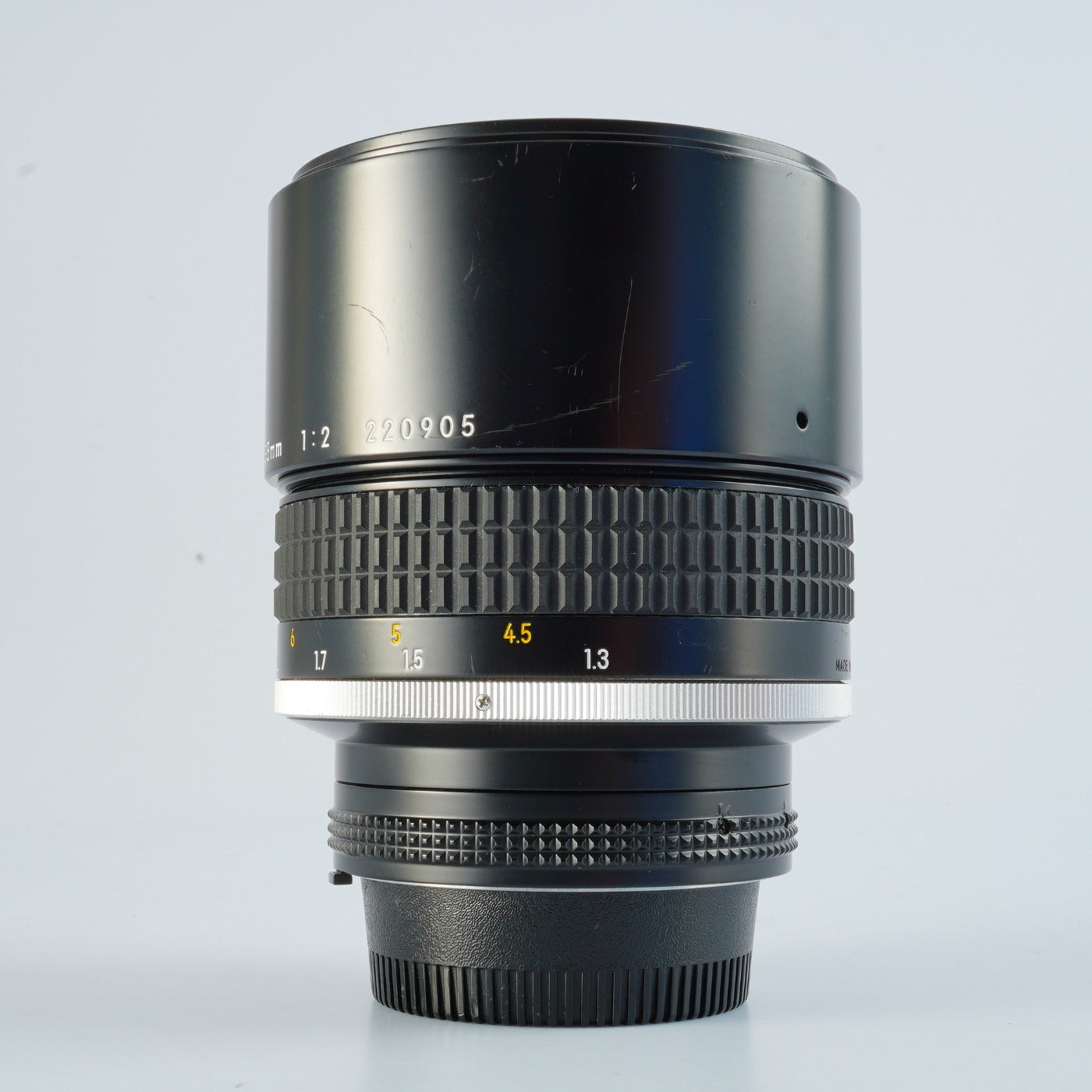 Nikon Ai-S NIKKOR 135mm F/2 単焦点レンズ