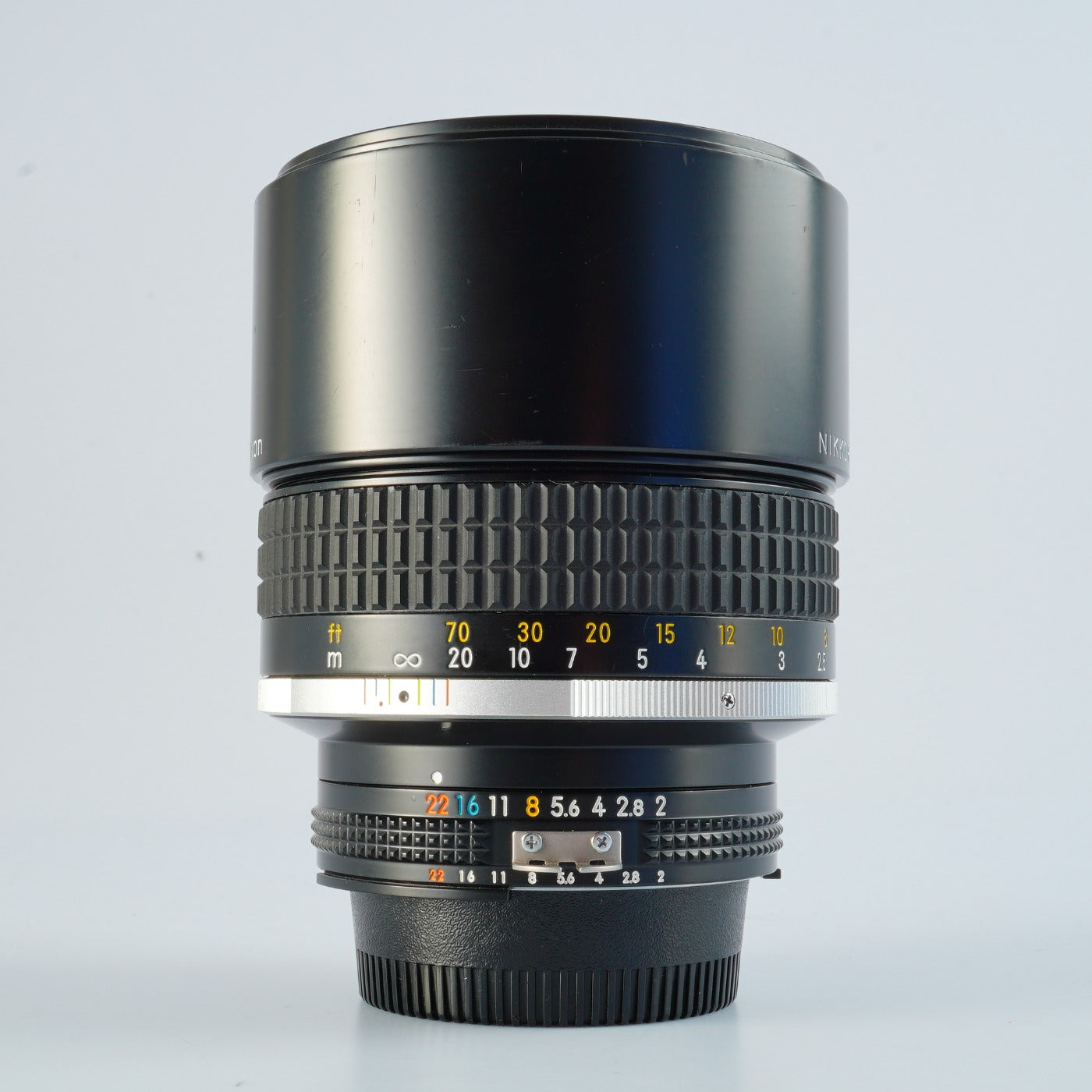 Nikon Ai-S NIKKOR 135mm F/2 単焦点レンズ