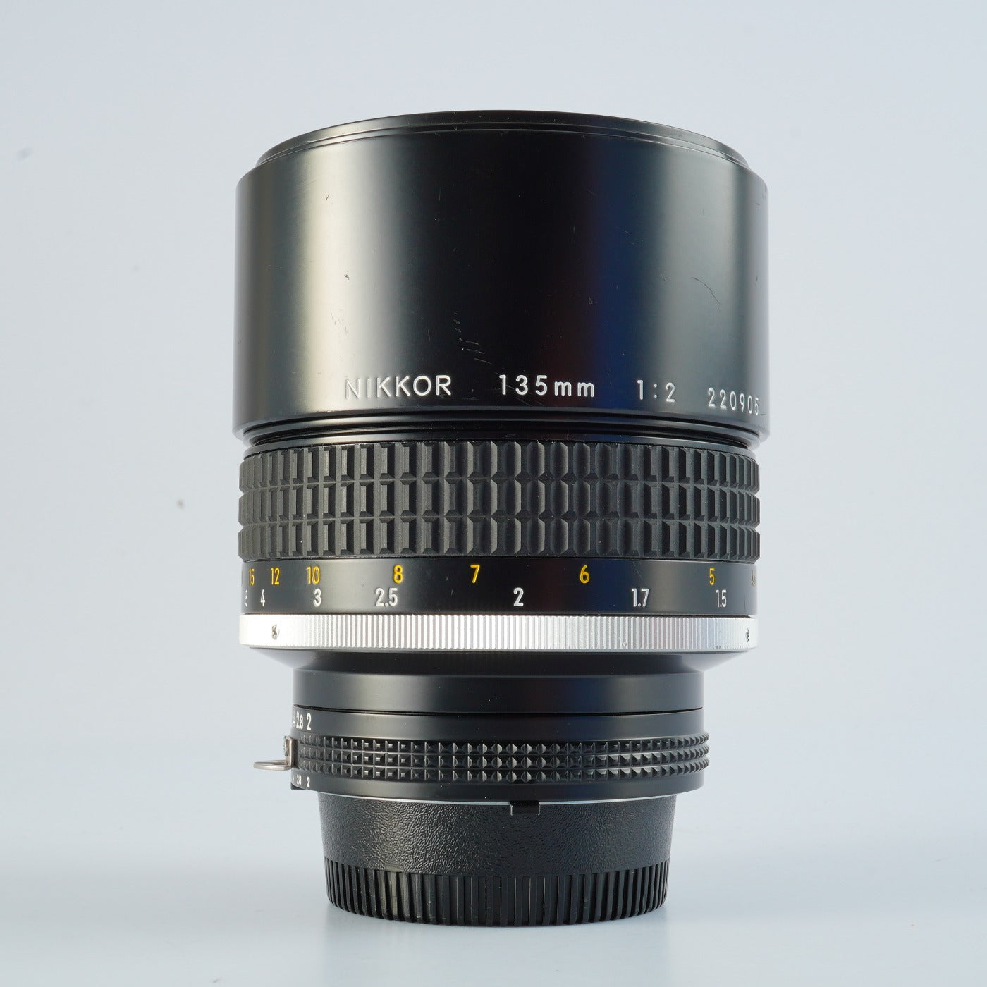 Nikon Ai-S NIKKOR 135mm F/2 単焦点レンズ