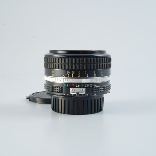 Nikon Ai NIKKOR 50mm F/1.4 単焦点レンズ