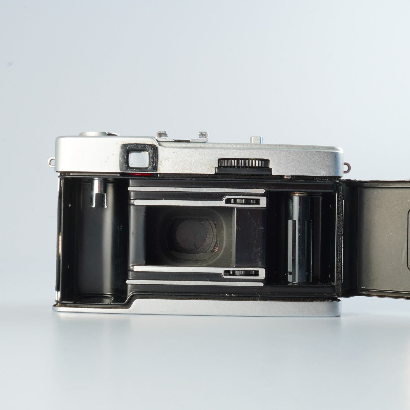 【Serviced】 OLYMPUS TRIP 35 40mm F/2.8 コンパクトフィルムカメラ