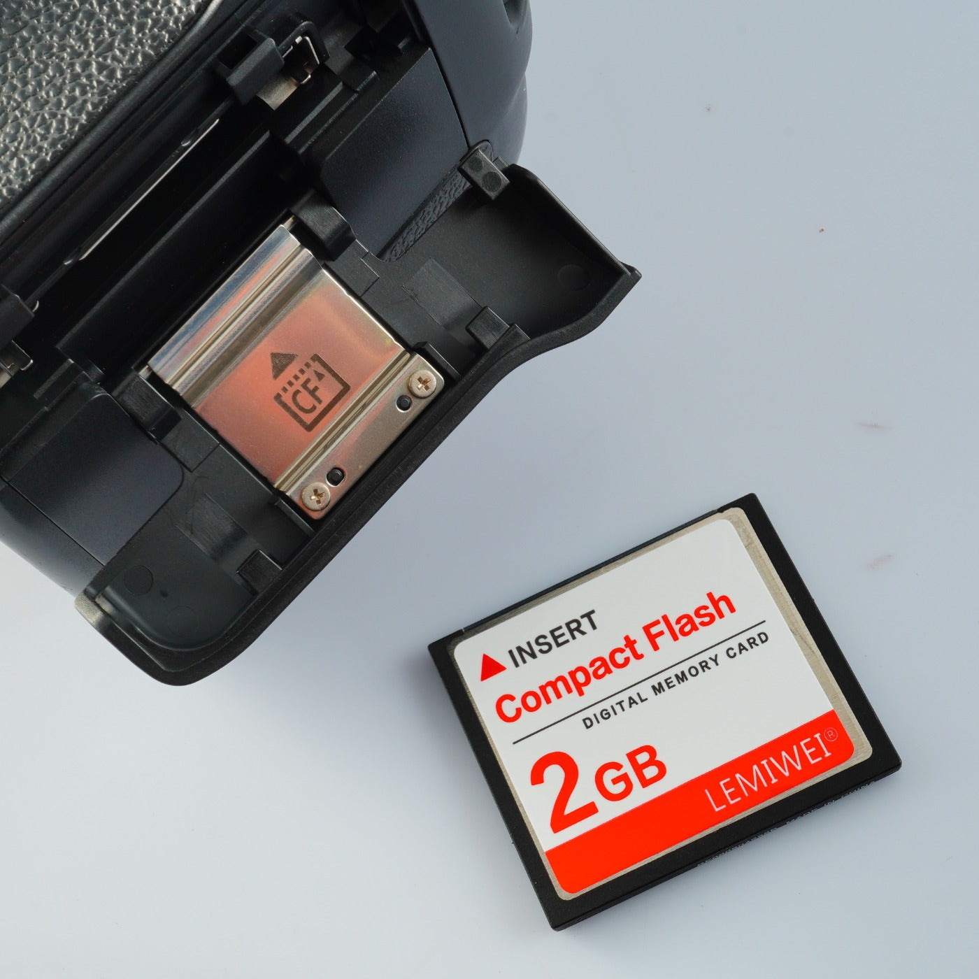 Canon EOS 5D + EF 35-75mm F/3.5-4.5 + CF 2GB デジタル一眼レフカメラ