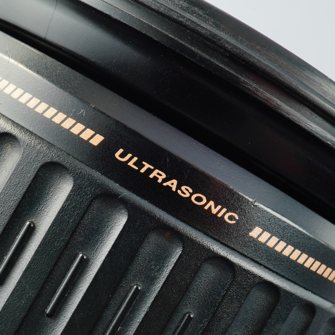 Canon EF 28-135mm F/3.5-5.6 IS ズームレンズ