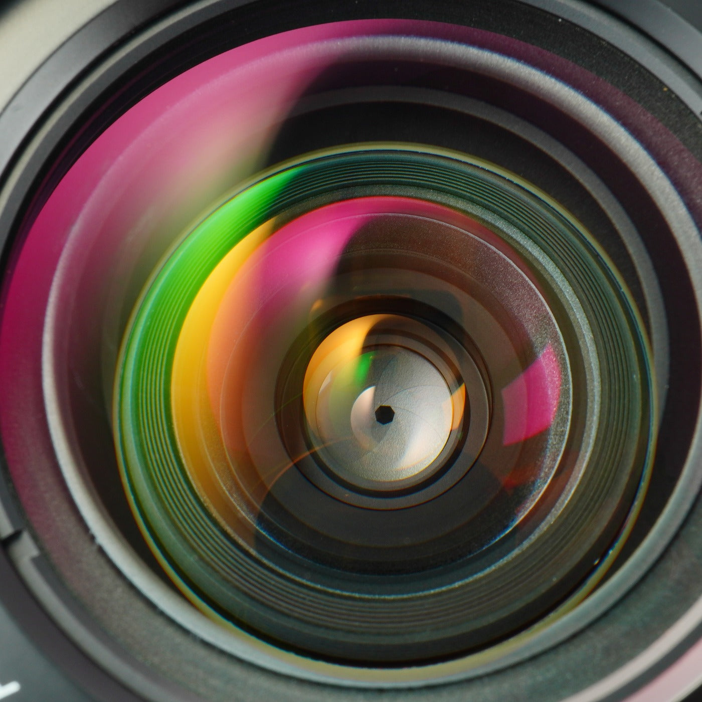 Nikon AF NIKKOR 24-50mm F/3.3-4.5 ズームレンズ