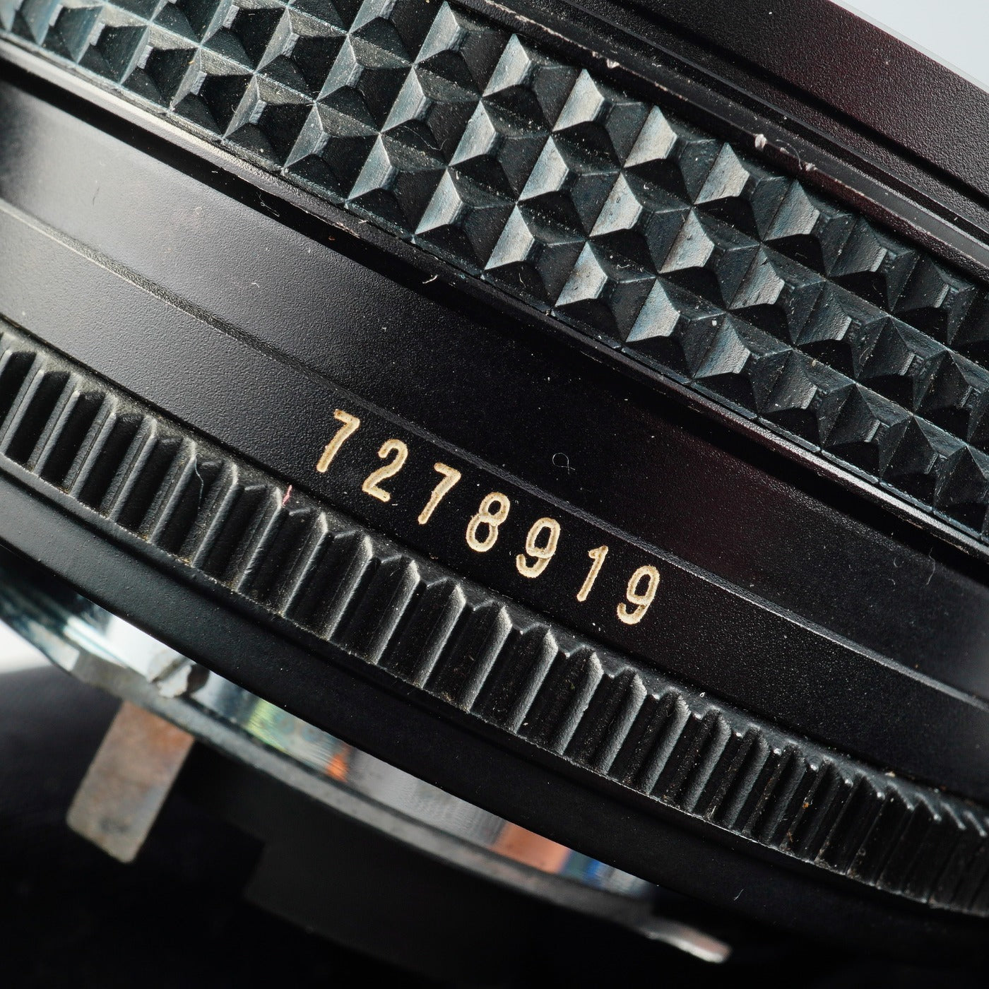 Konica Hexanon AR 40mm f/1.8 単焦点レンズ