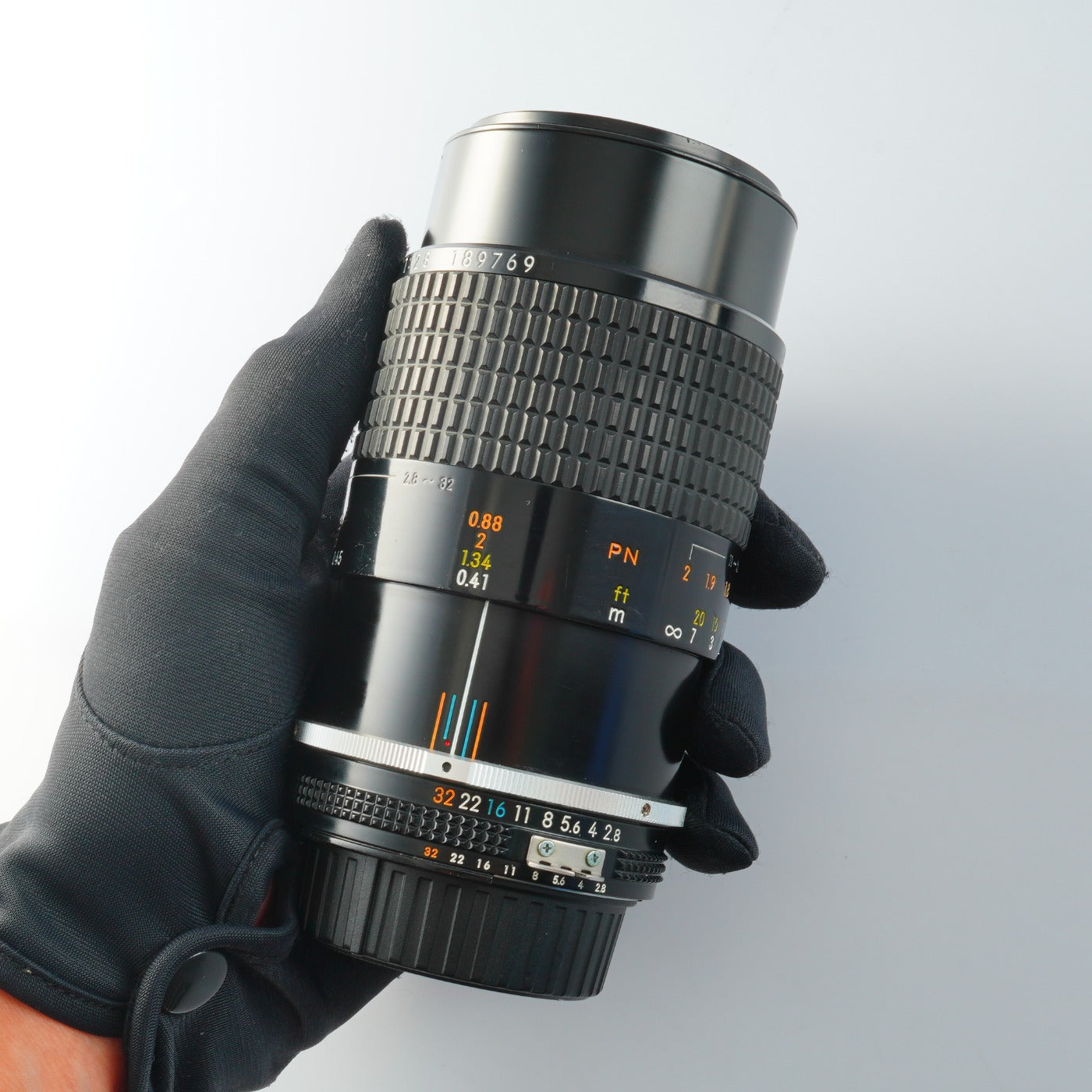 Nikon Micro NIKKOR Ai-s 105mm F/2.8 単焦点レンズ