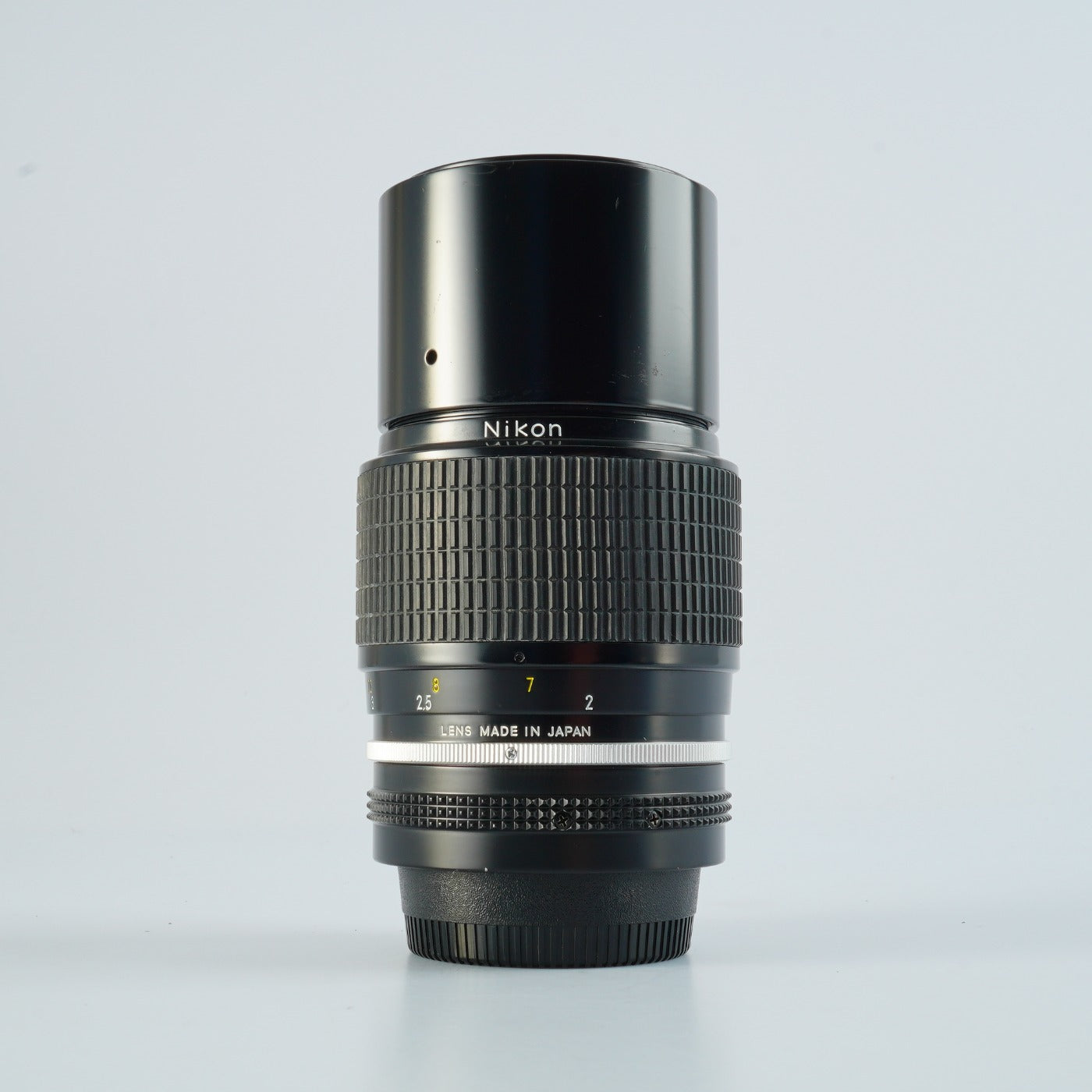 Nikon NIKKOR 200mm F/4 非Ai 単焦点レンズ