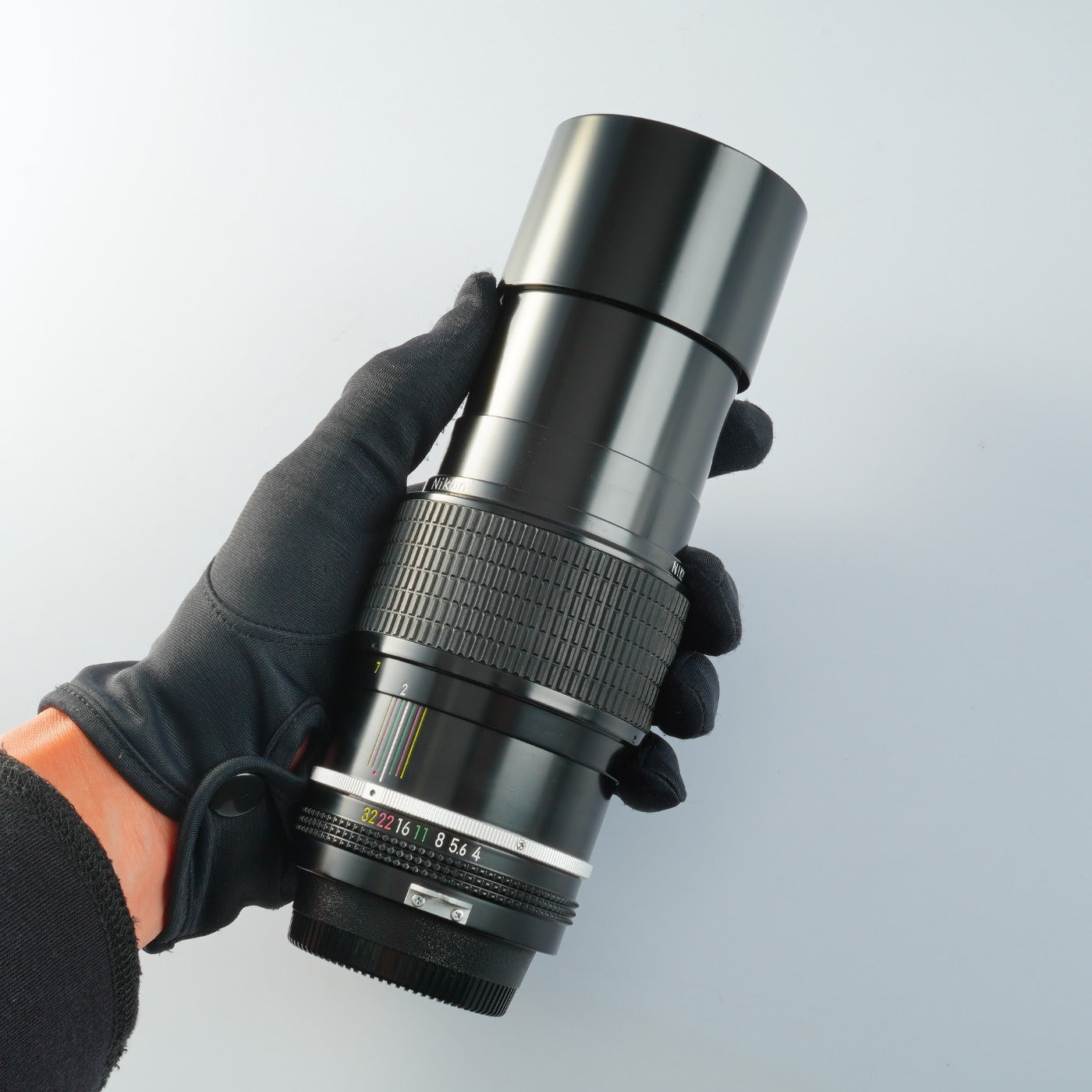 Nikon NIKKOR 200mm F/4 非Ai 単焦点レンズ