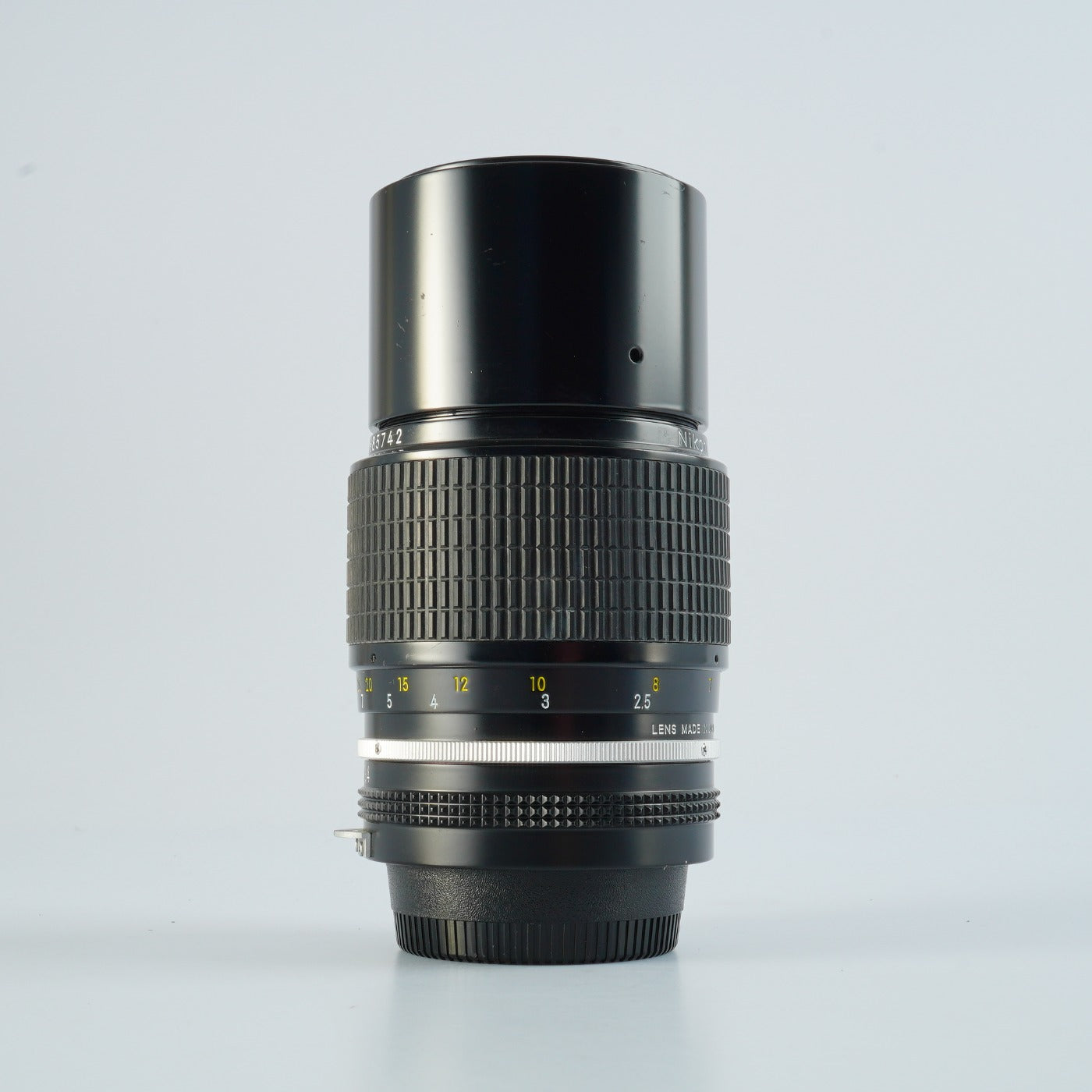 Nikon NIKKOR 200mm F/4 非Ai 単焦点レンズ