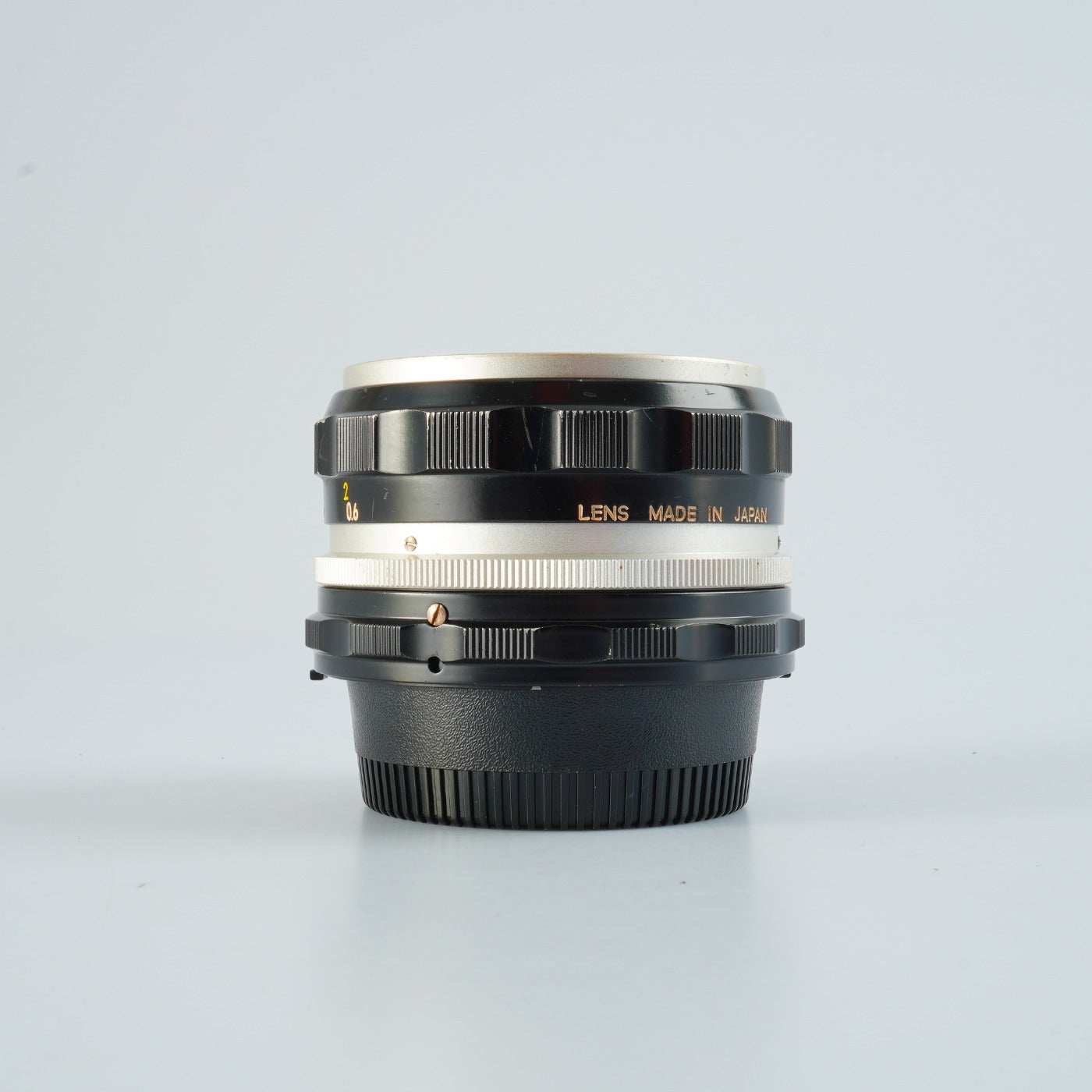 Nikon NIKKOR-H Auto 50mm F/2 Ai改 単焦点レンズ