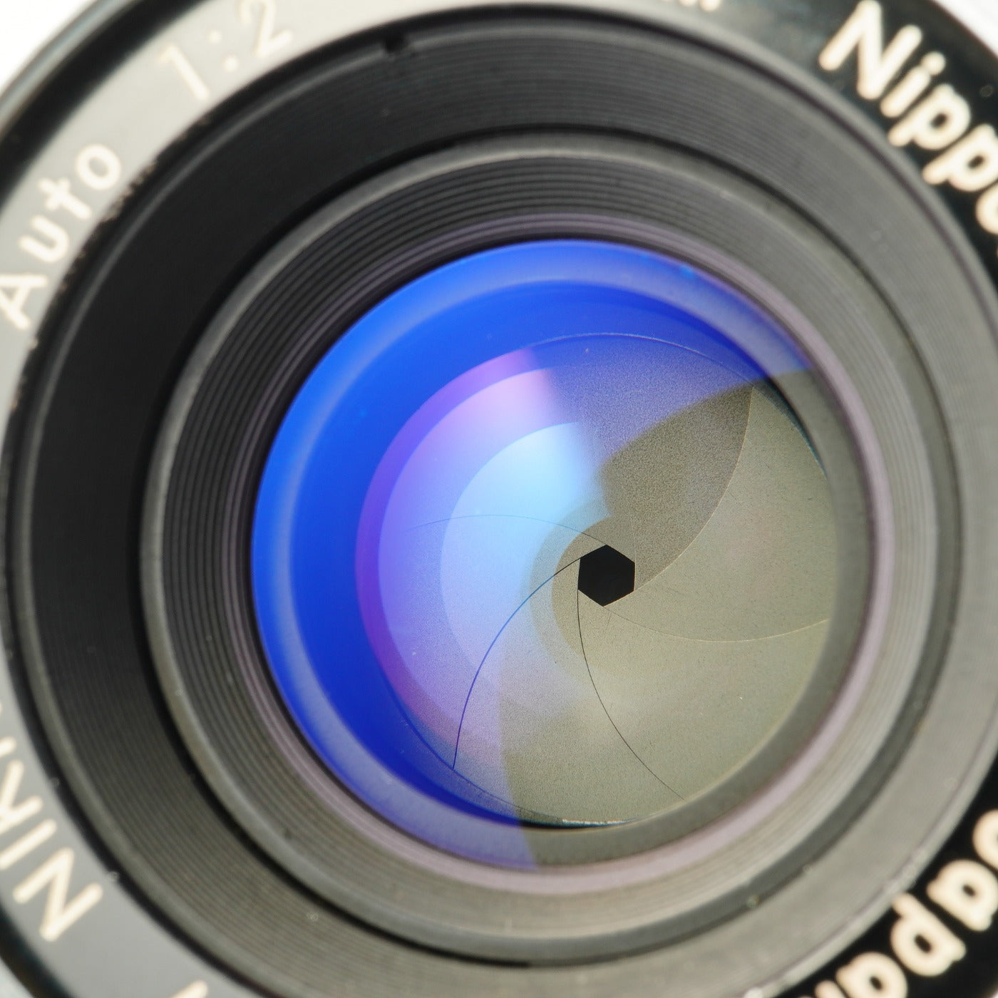 Nikon NIKKOR-H Auto 50mm F/2 Ai改 単焦点レンズ