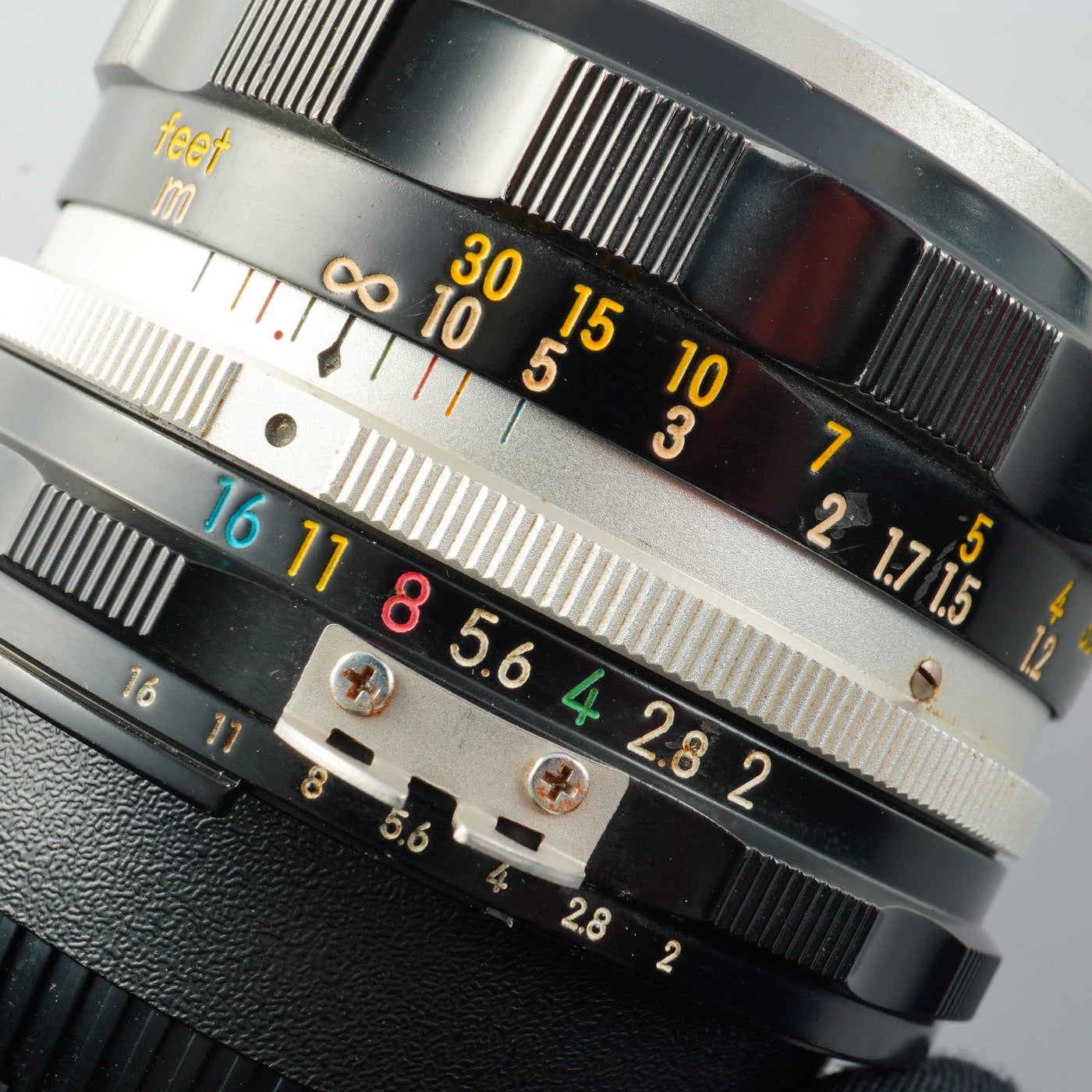 Nikon NIKKOR-H Auto 50mm F/2 Ai改 単焦点レンズ