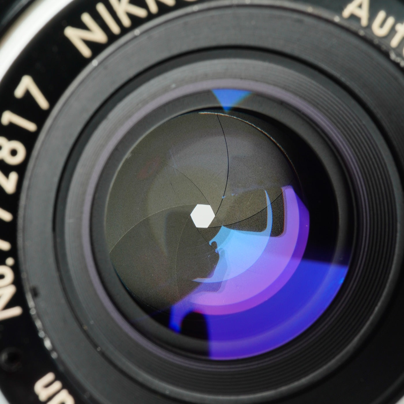 Nikon NIKKOR-H Auto 50mm F/2 Ai改 単焦点レンズ