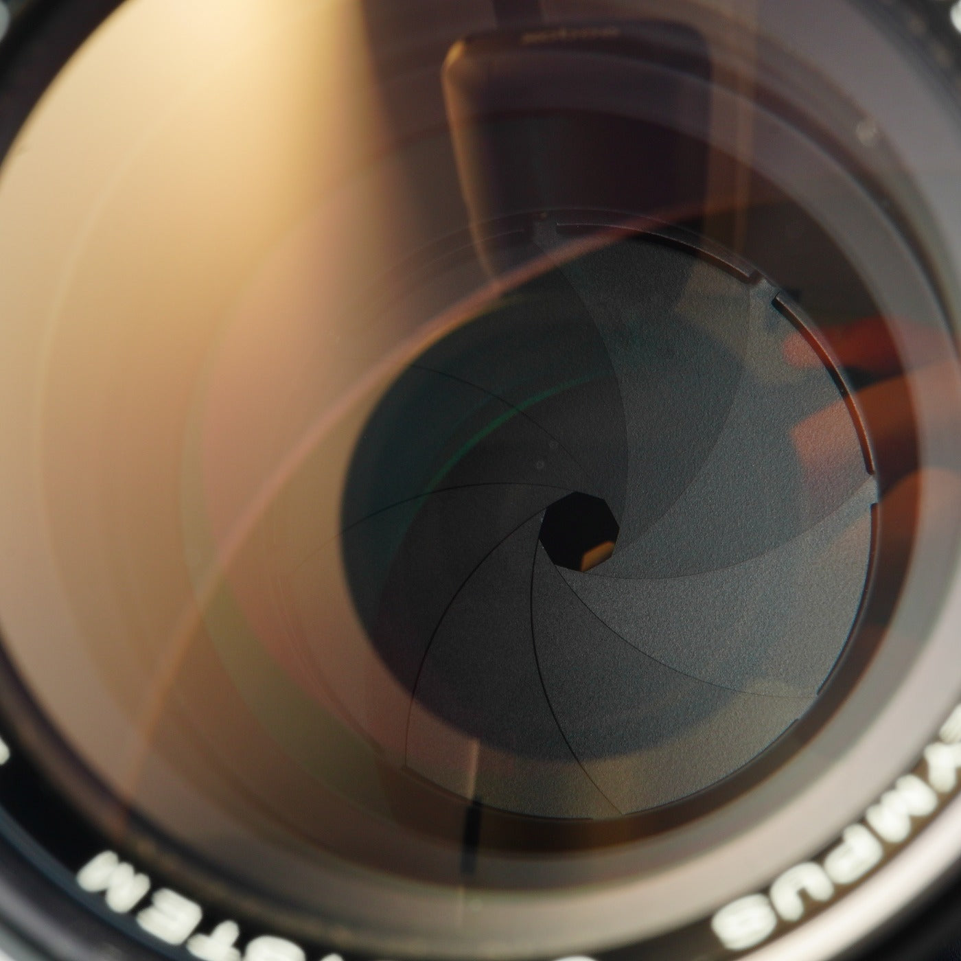 OLYMPUS OM-SYSTEM E.Zuiko Auto-T 200mm F/4 Festbrennweitenobjektiv