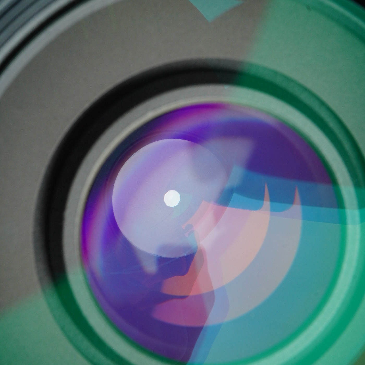 Nikon AF NIKKOR 70-300mm F/4-5.6 D ED ズームレンズ