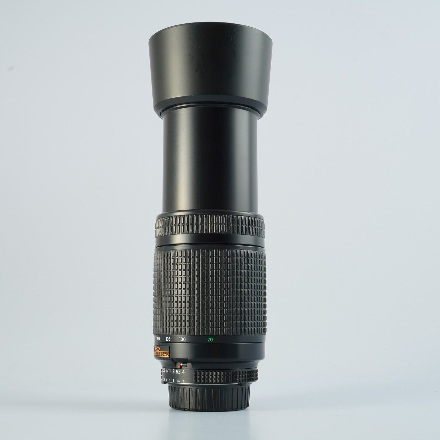 Nikon AF NIKKOR 70-300mm F/4-5.6 D ED ズームレンズ