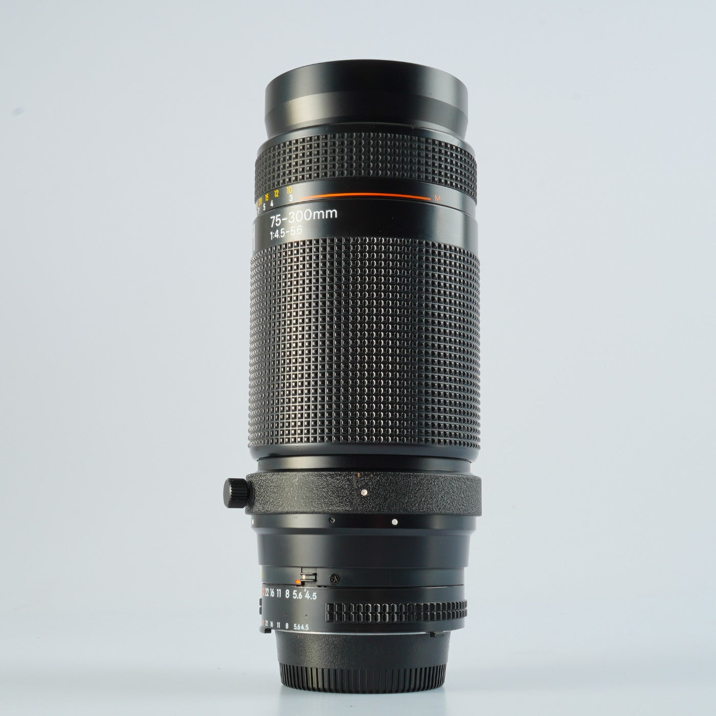 Nikon AF NIKKOR 75-300mm F/4.5-5.6 ズームレンズ