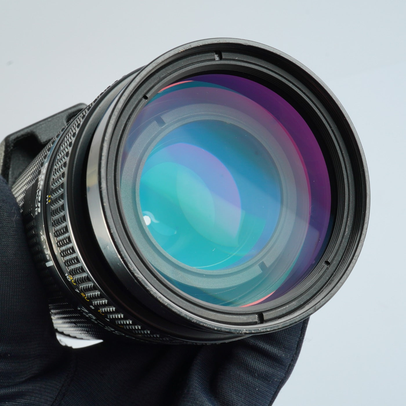 Nikon AF NIKKOR 75-300mm f/4.5-5.6 ズームレンズ