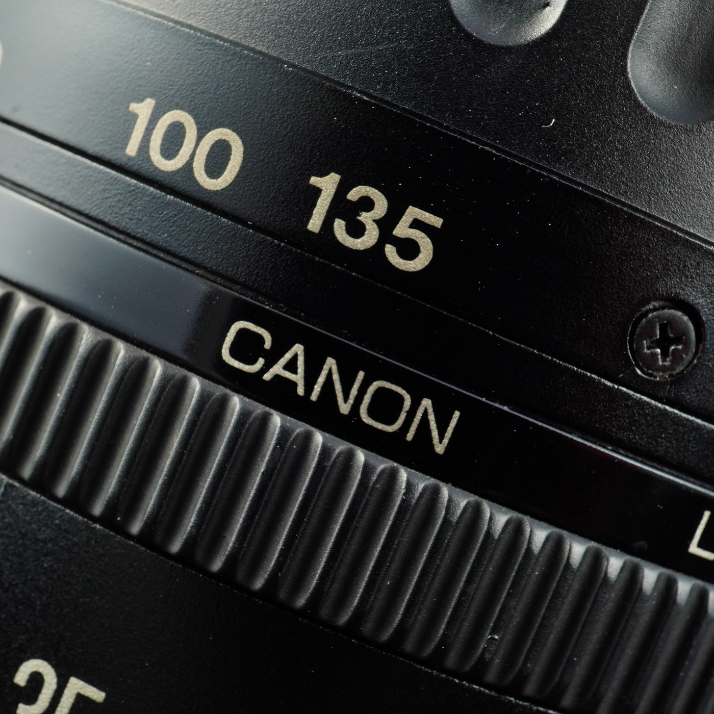 Canon EF 35-135mm F/4-5.6 USM ズームレンズ