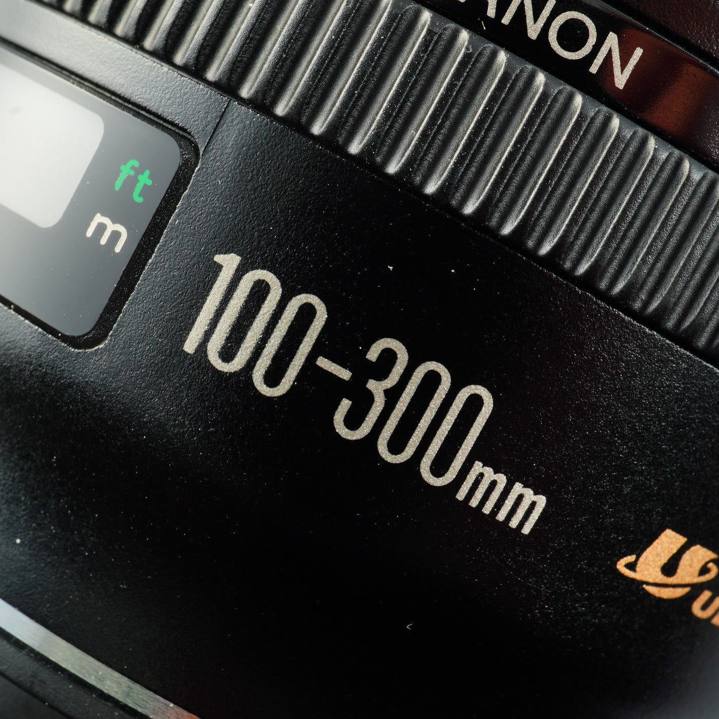 Canon EF 100-300mm F/5.6 ズームレンズ