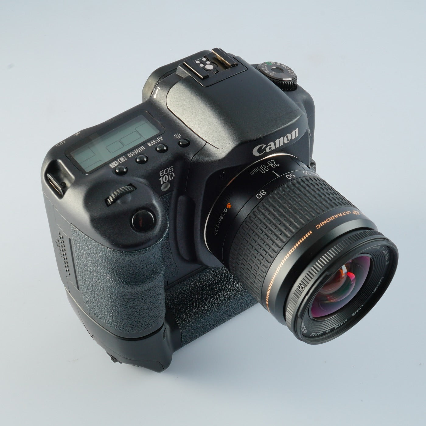 Canon EOS 10D ＋ EF 28-80mm F/3.5-5.6 Ⅲ + BG-ED3 + CF 2GB デジタル一眼レフカメラ